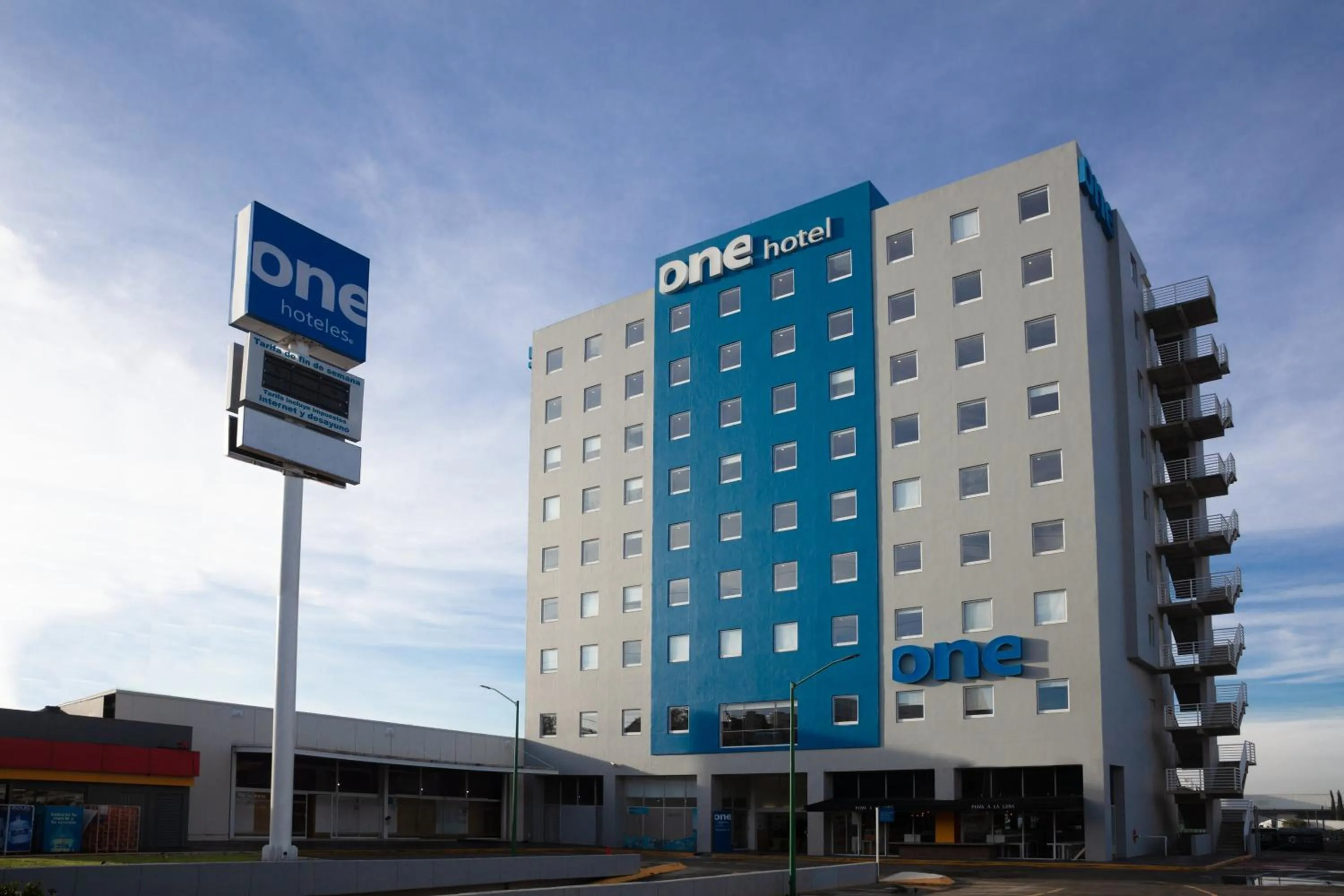 Property building in One Puebla FINSA