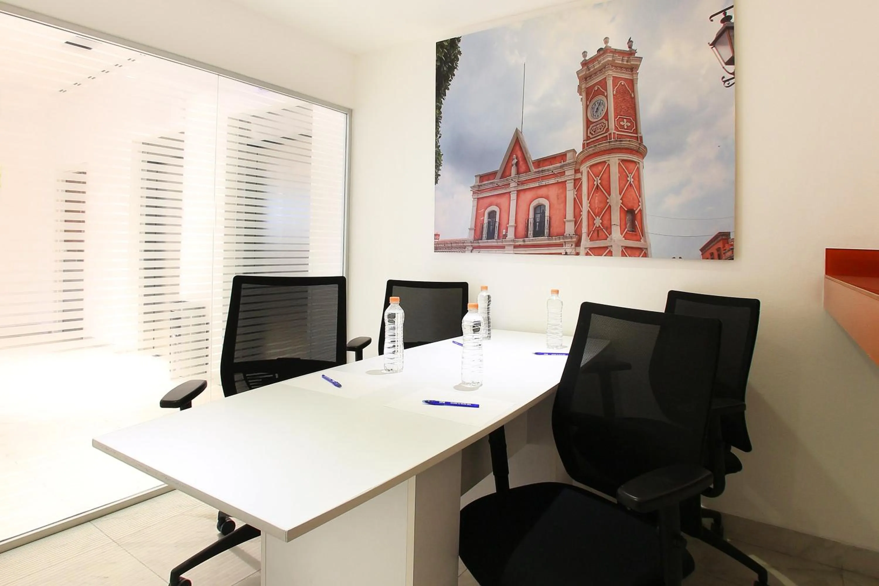Meeting/conference room in One Salina Cruz