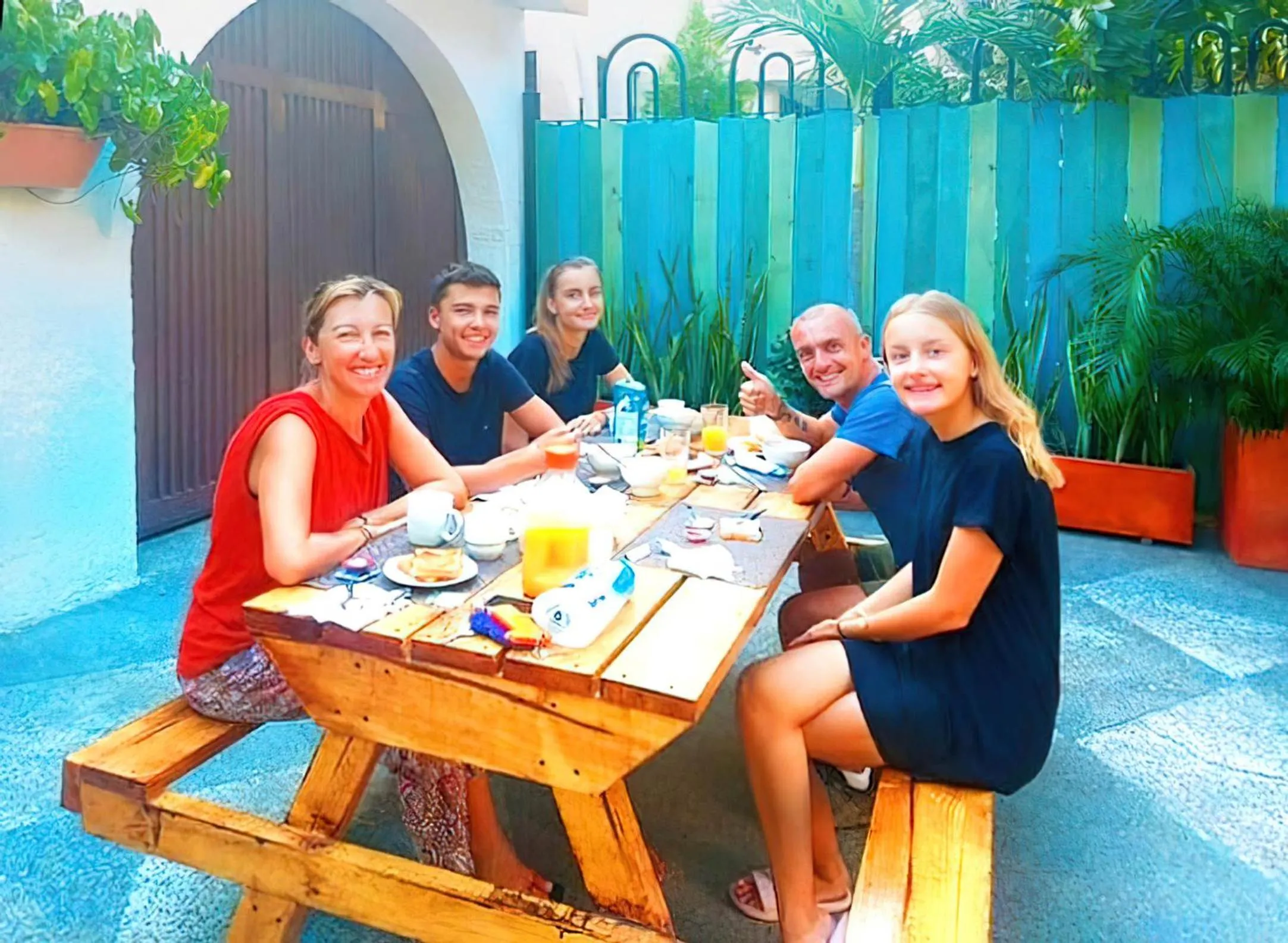 Breakfast in La Guaca Hostel Santa Marta