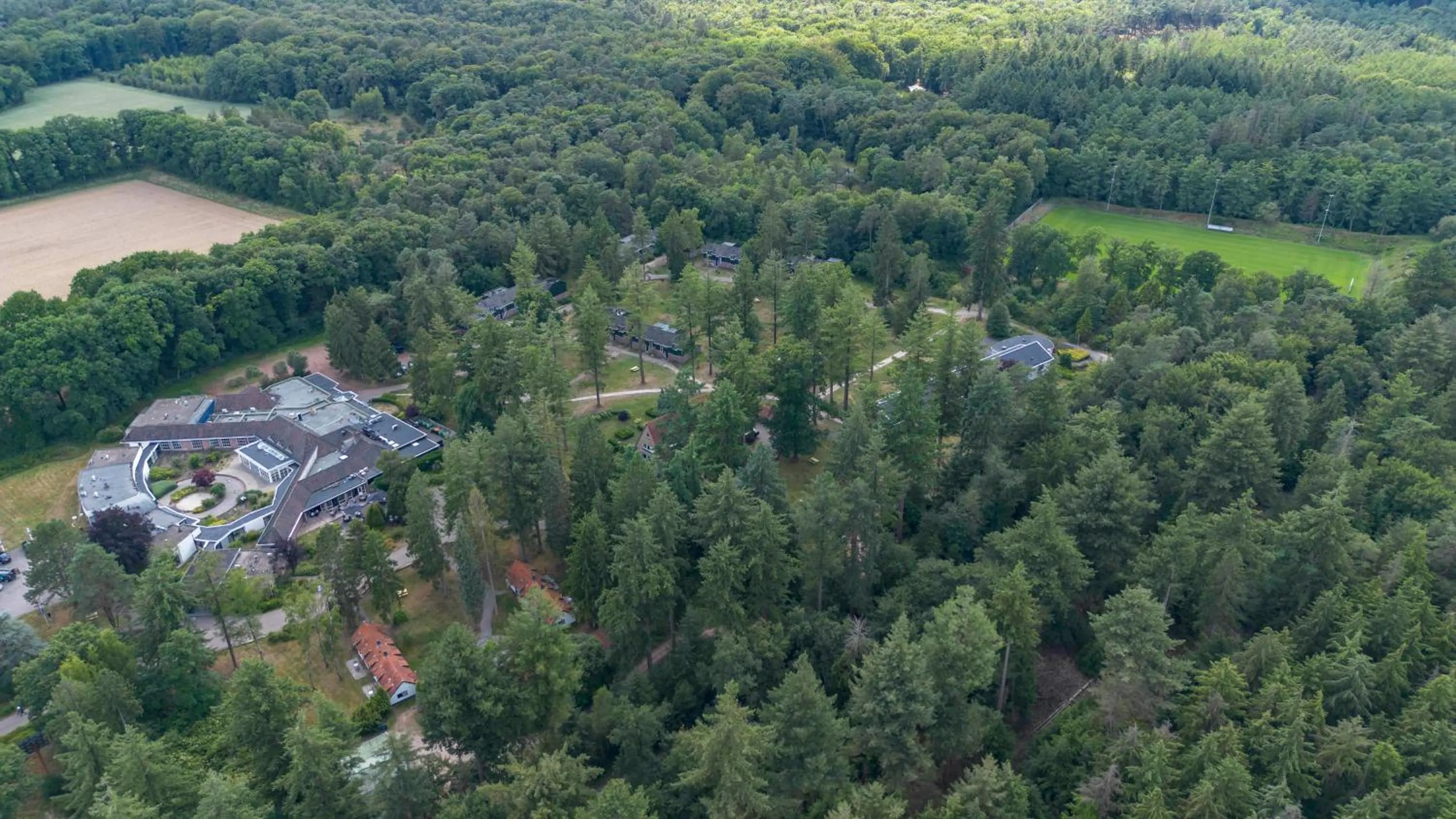 Bird's eye view in Fletcher Hotel Restaurant Victoria-Hoenderloo