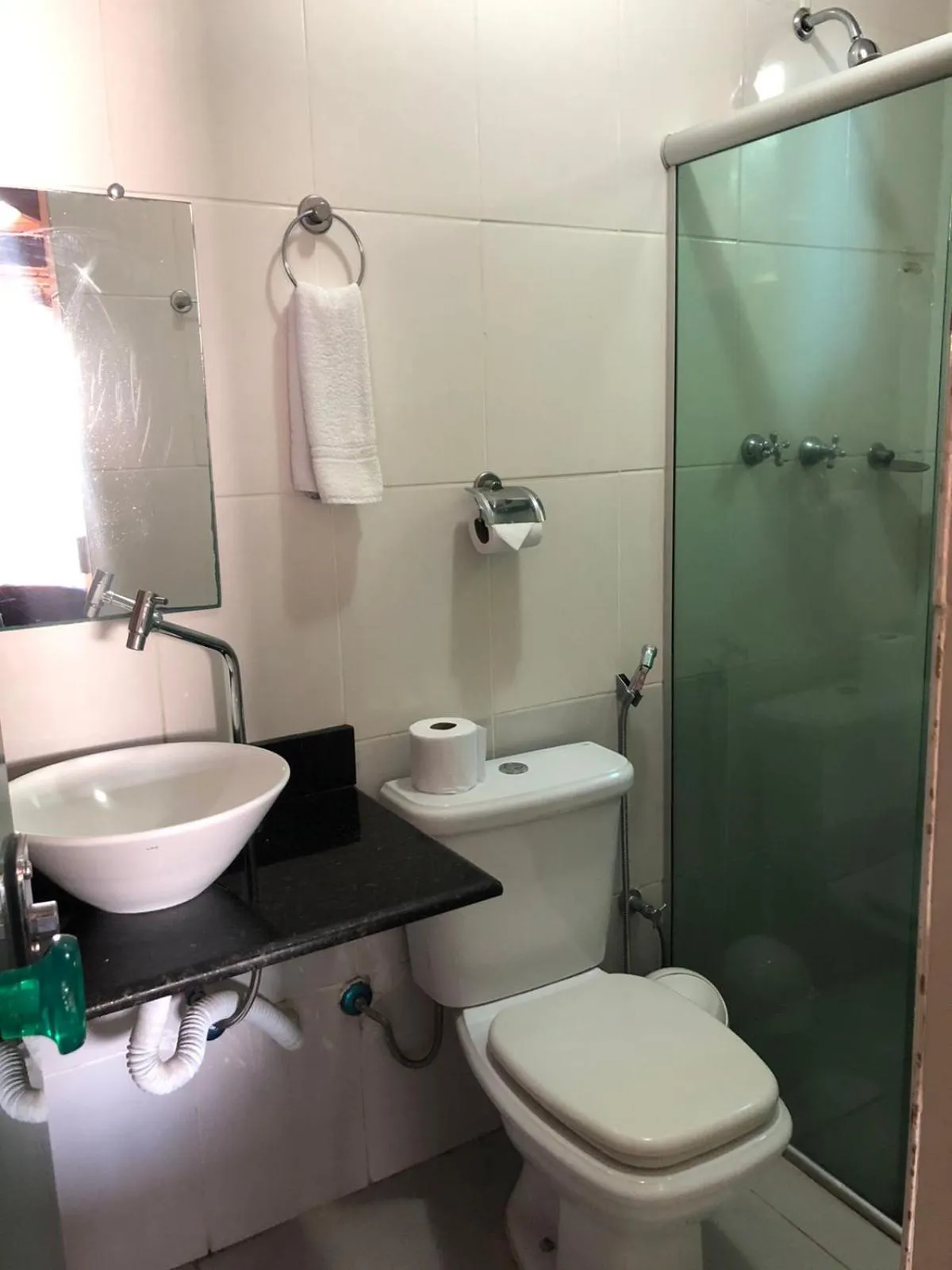 Shower in Pousada Cantim de BH