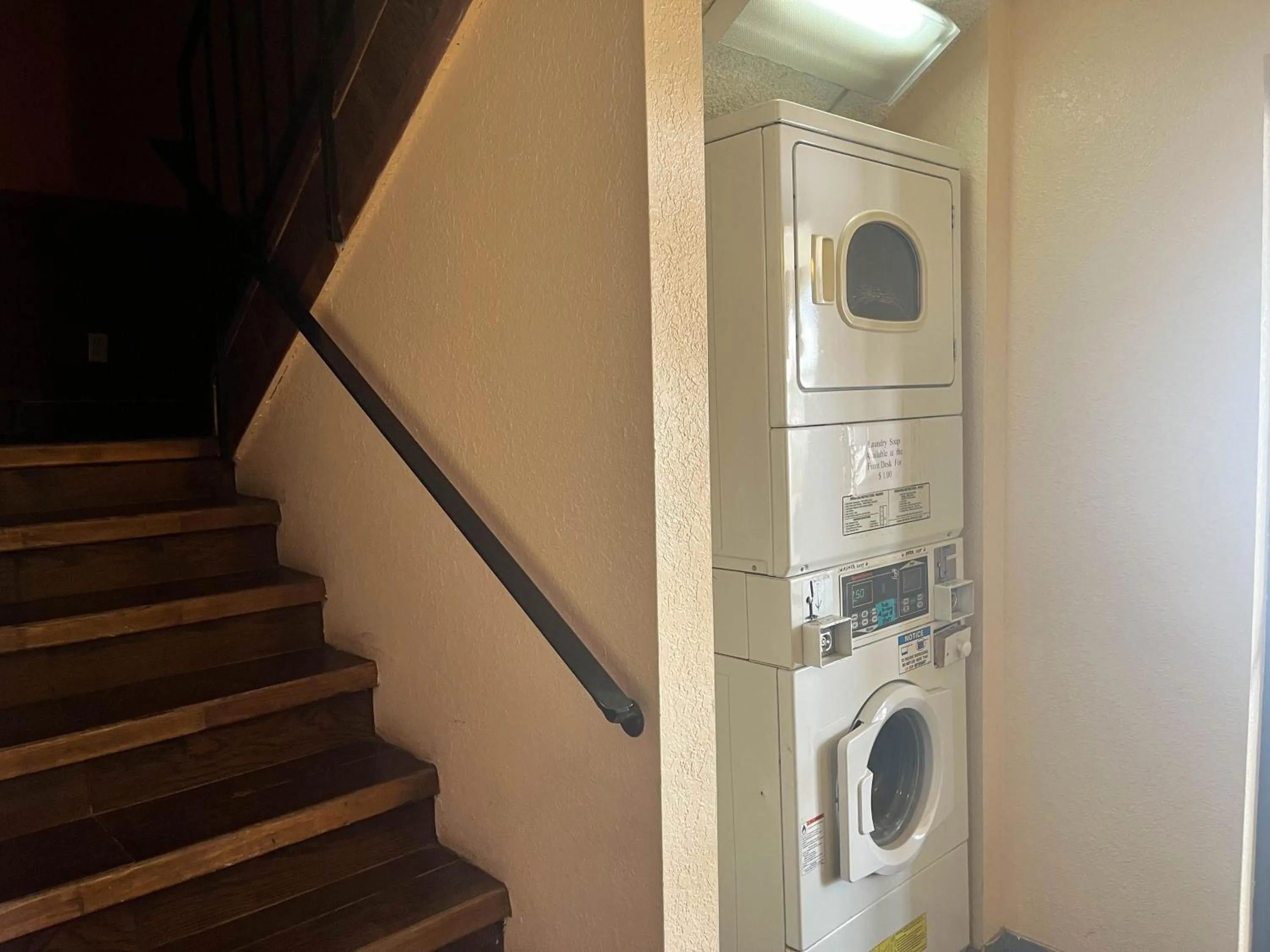 laundry in Motel 6 Deming, NM