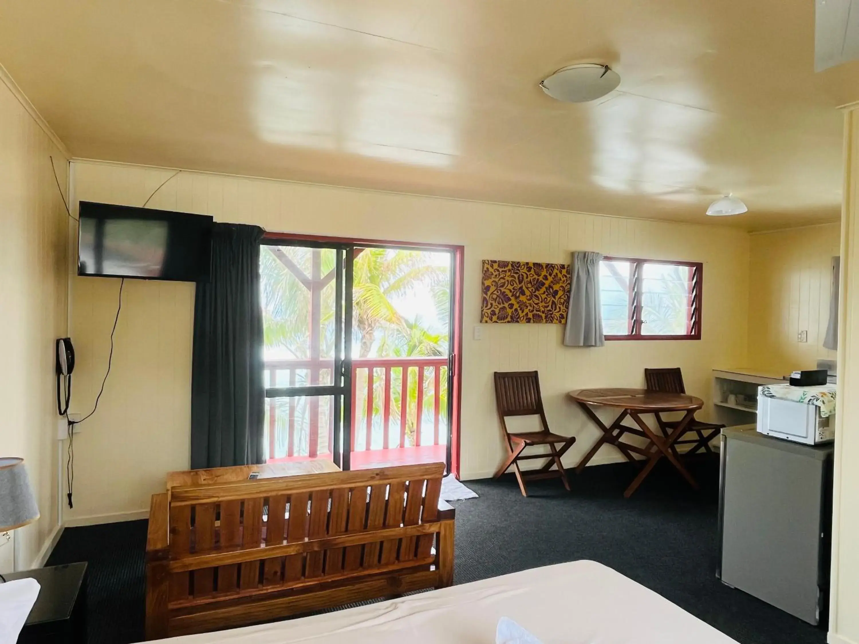 Double Room with Sea View in Kiikii Inn & Suites Double Room with Sea View in Kiikii Inn & Suites