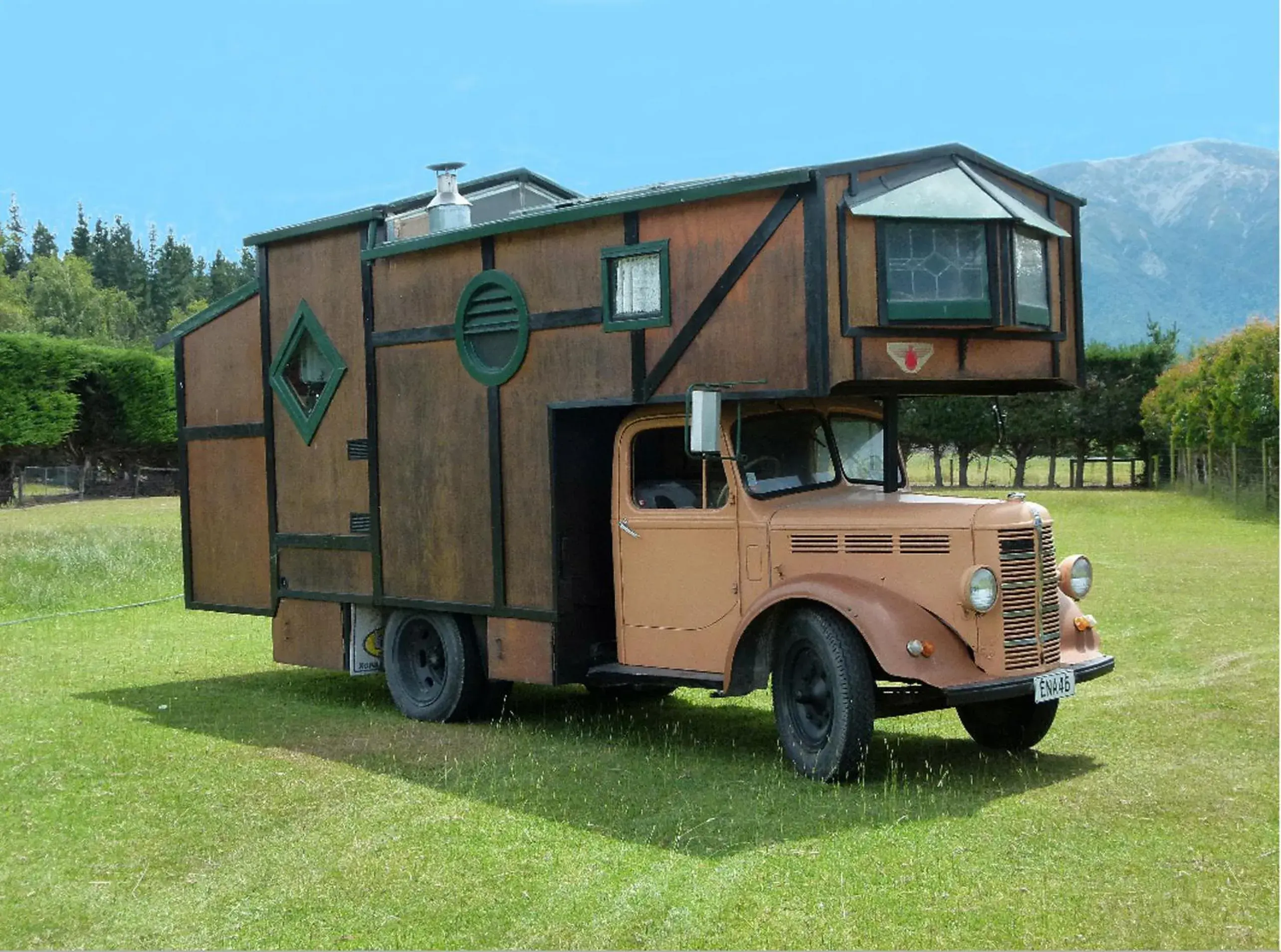 House Truck in Wacky Stays - unique farm-stay glamping rentals, FREE animal feeding tours House Truck in Wacky Stays - unique farm-stay glamping rentals, FREE animal feeding tours