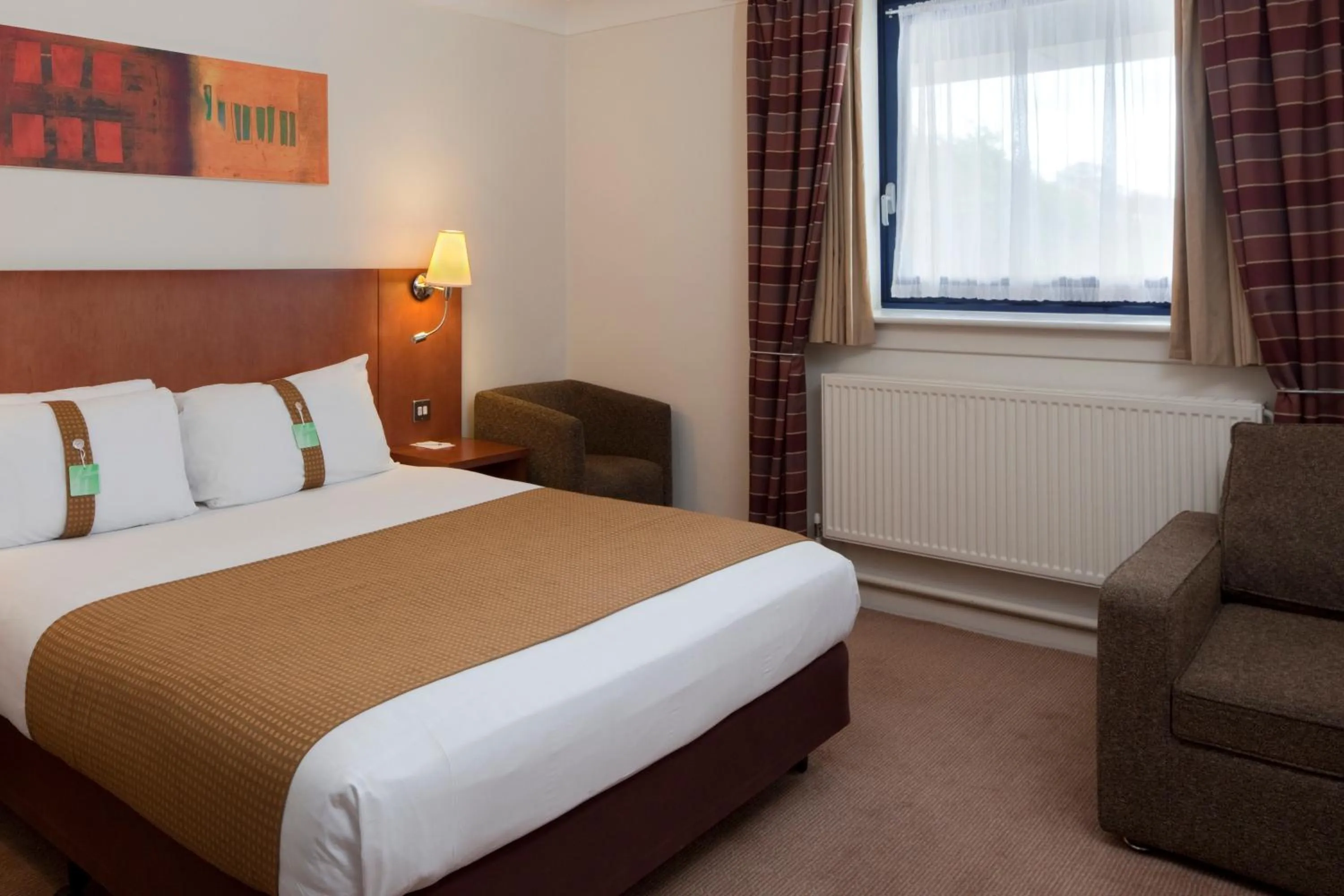 Photo of the whole room in Holiday Inn Luton South - M1 Junction 9