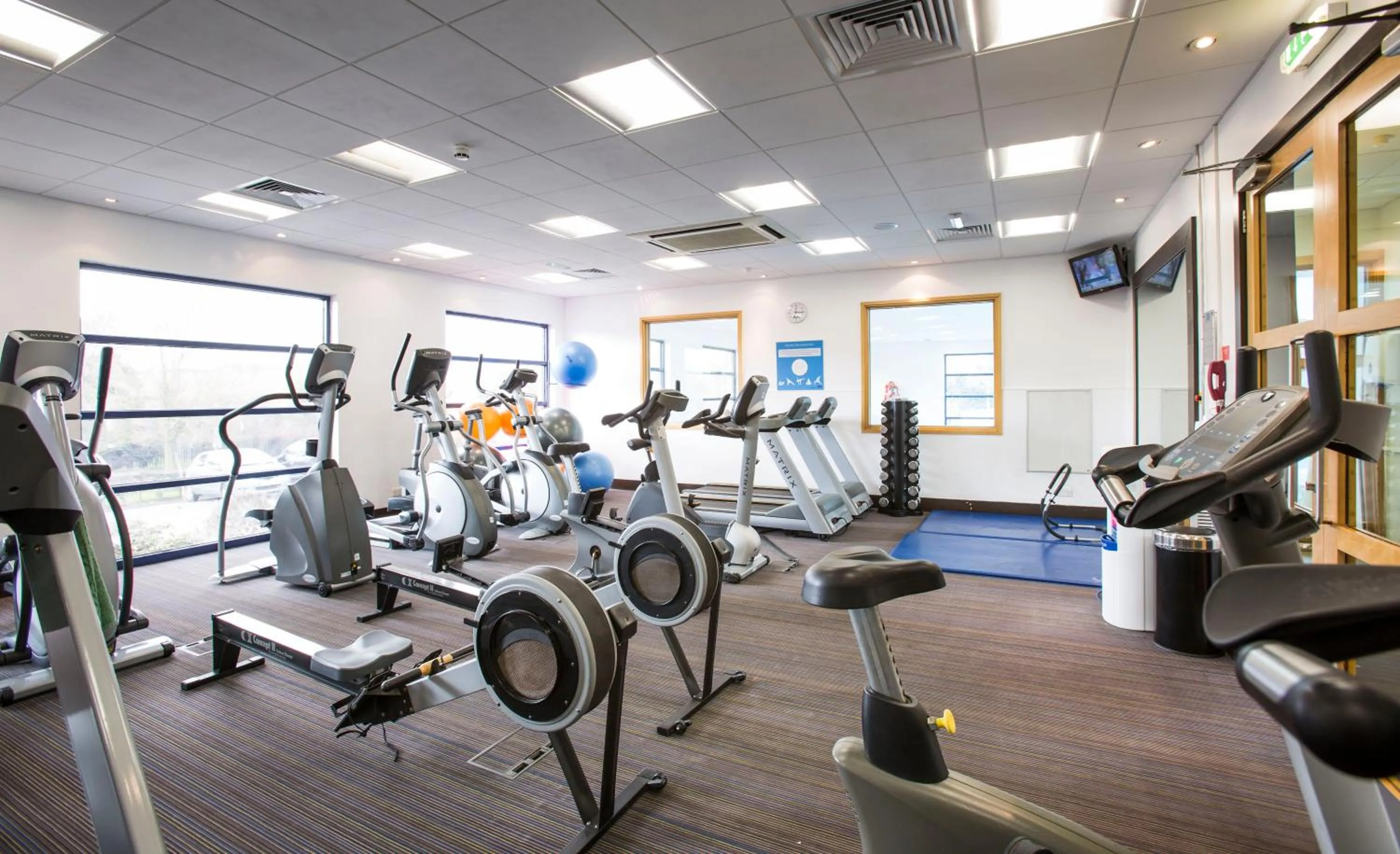 Fitness centre/facilities, Fitness Center/Facilities in Holiday Inn Luton South - M1 Junction 9