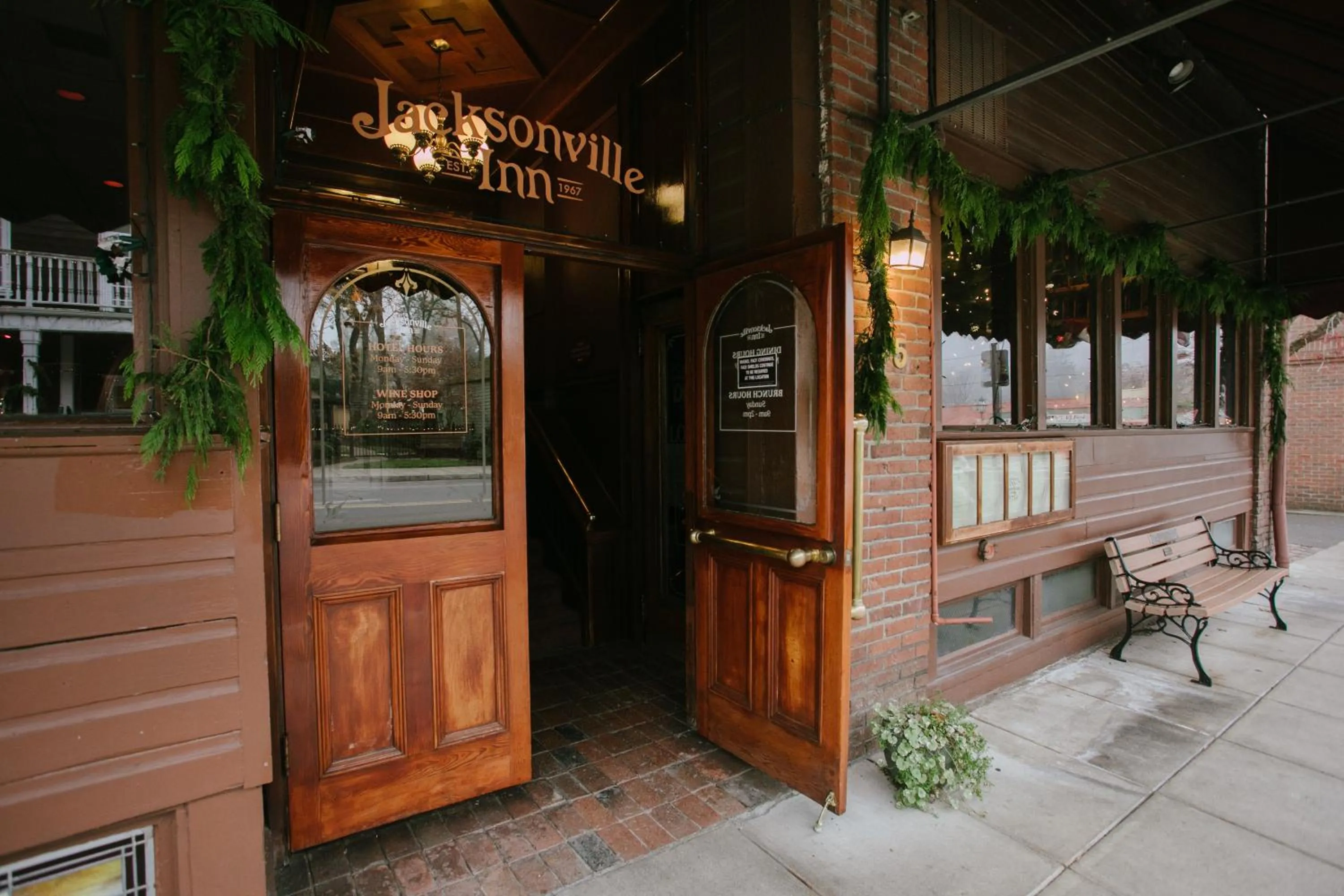Historic Jacksonville Inn