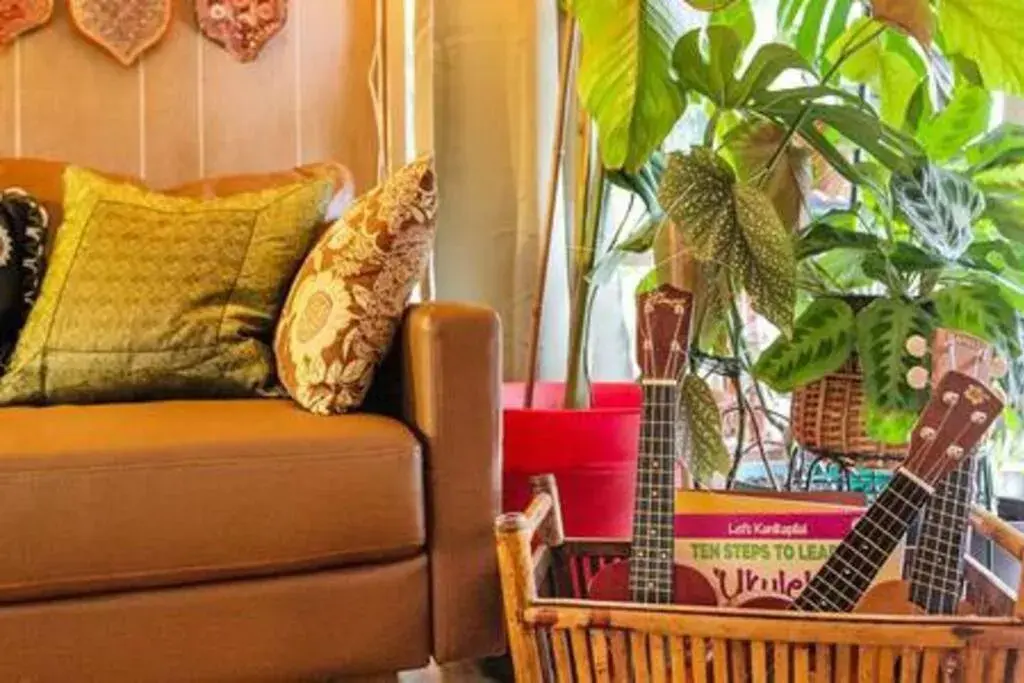 Three-Bedroom Apartment in Boho Bliss Bungalow Three-Bedroom Apartment in Boho Bliss Bungalow