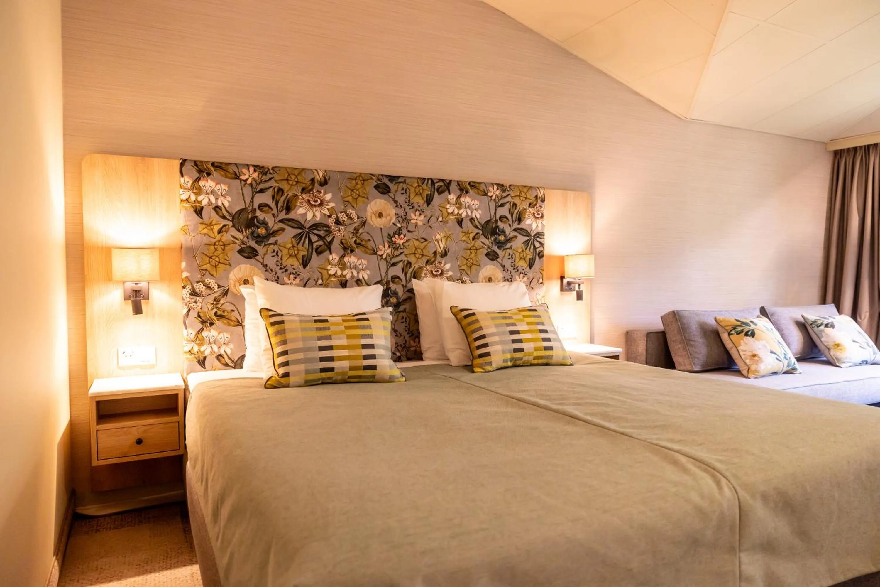 Bedroom, Bed in Parkhotel Tjaarda