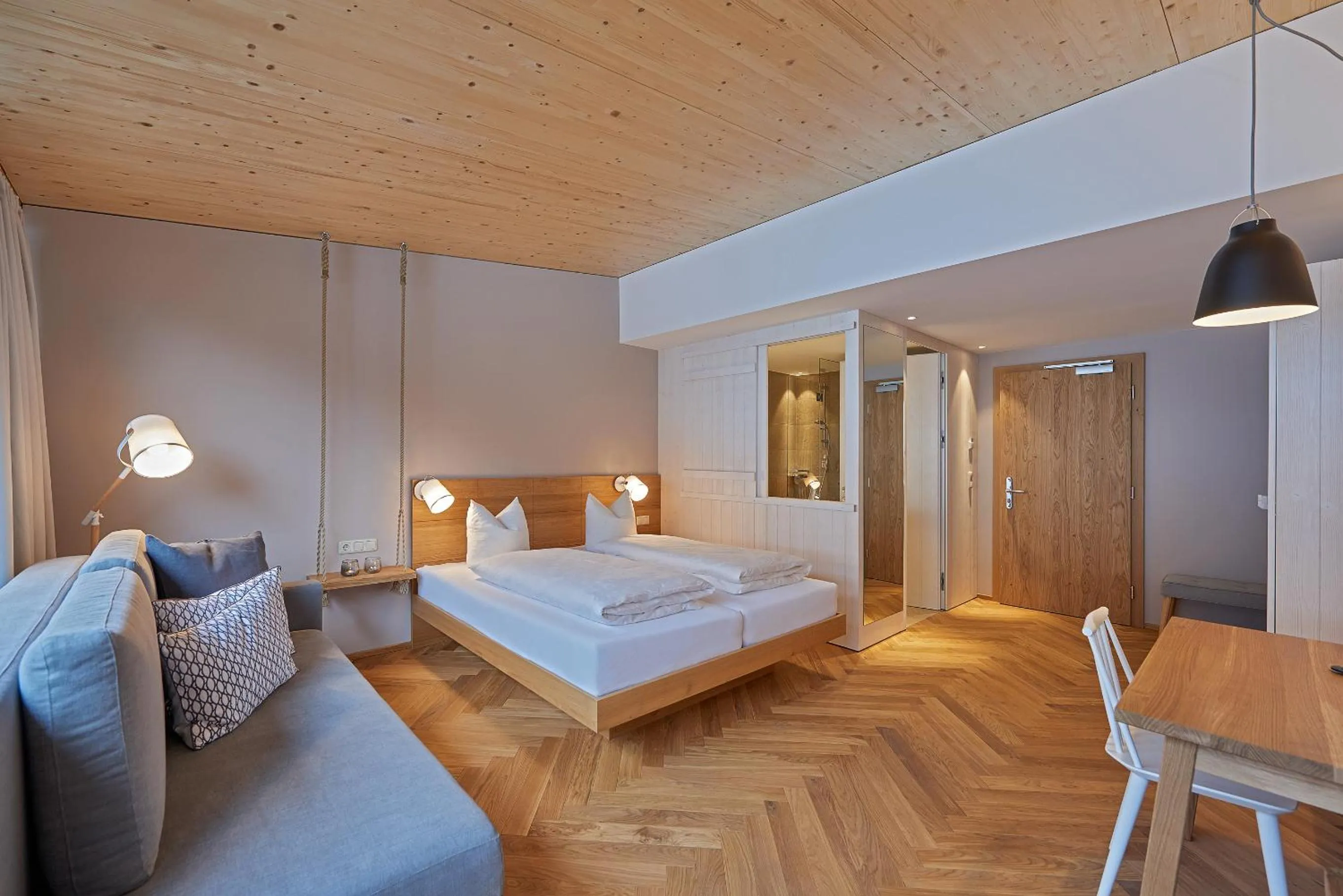 Photo of the whole room, Bed in Hotel Rössle