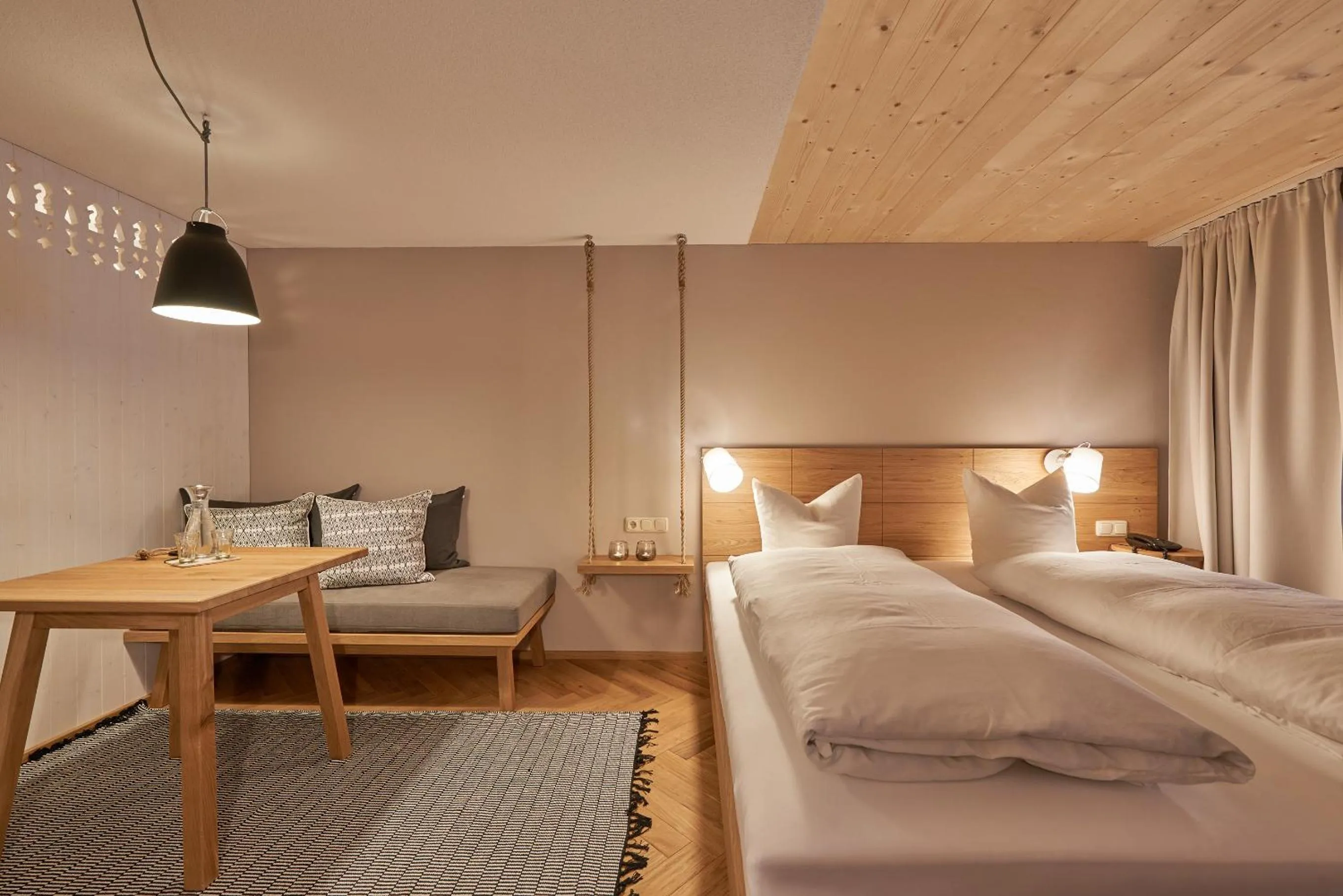 Photo of the whole room, Bed in Hotel Rössle