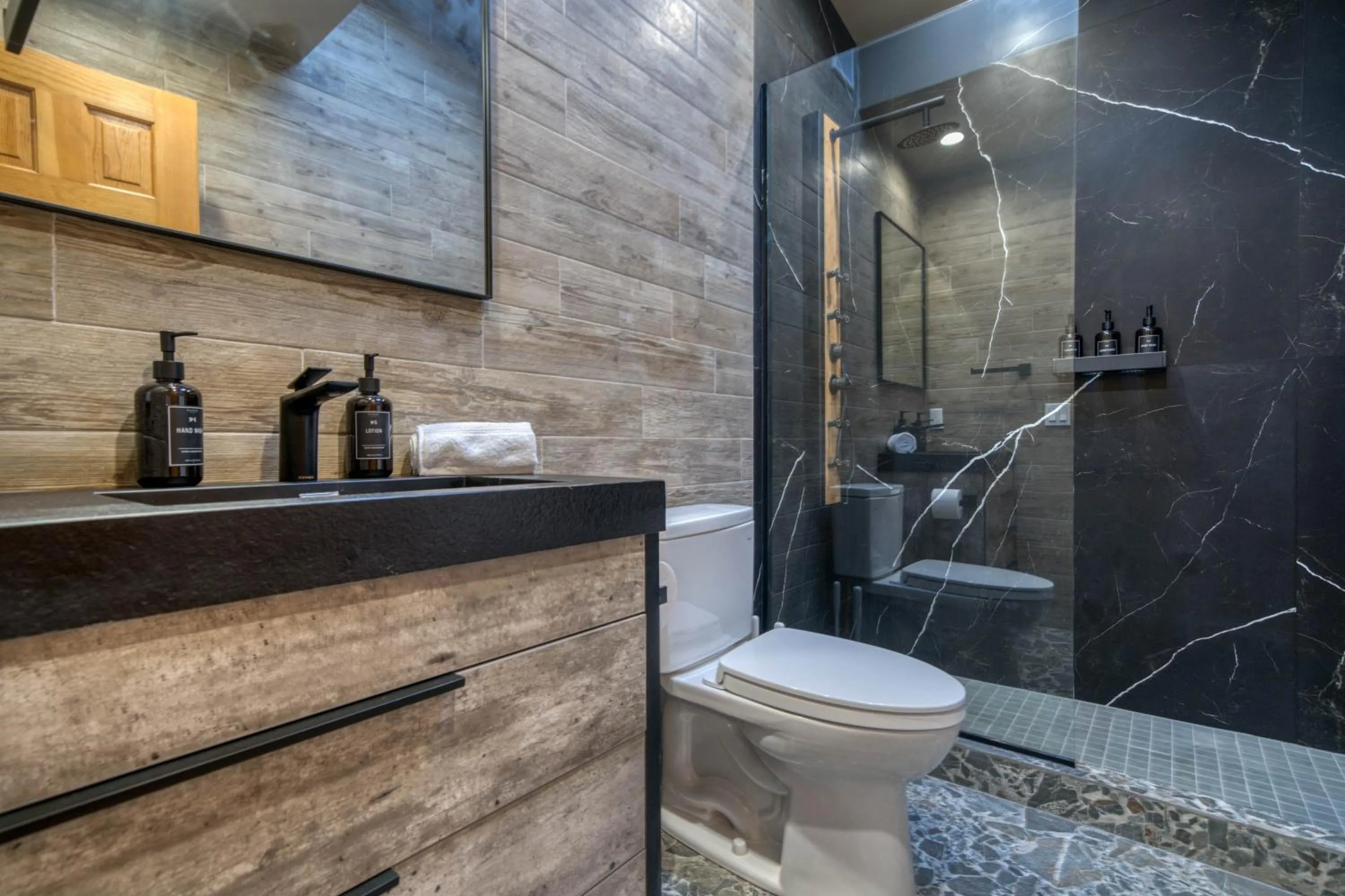 Shower in The Haüs Windham - Spacious Suites, Hot Tub, Mountain Views!