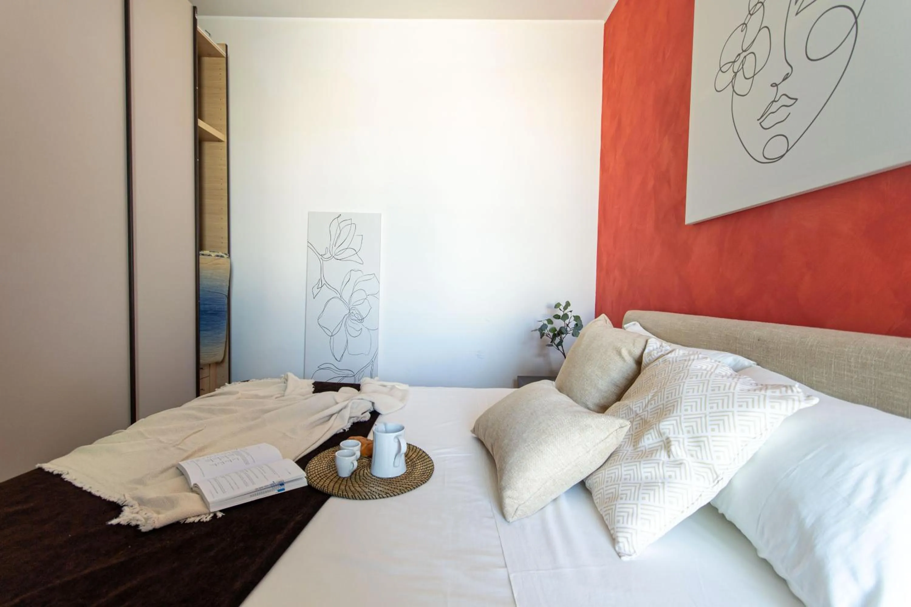 Photo of the whole room, Bed in Residence Borgo & Mare - Localo