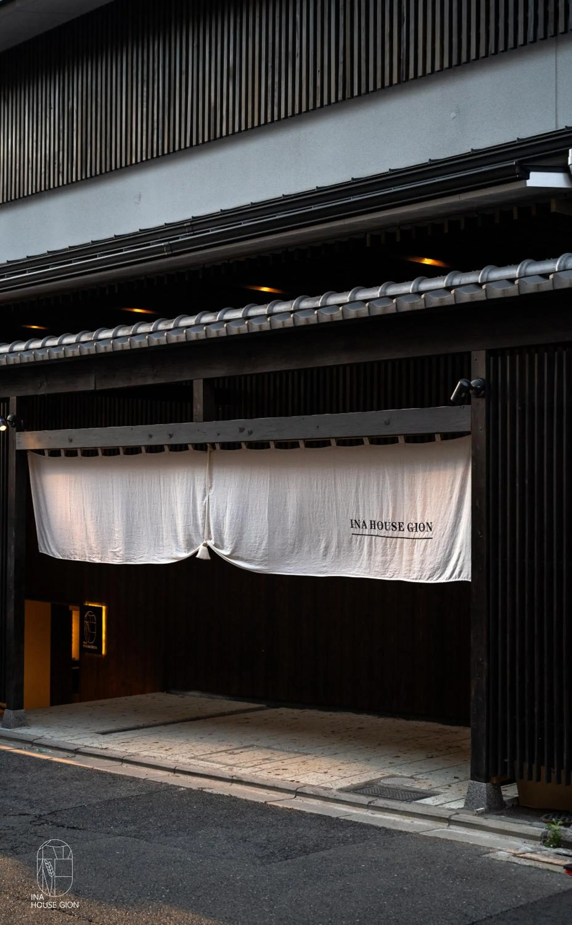 Property building in INA HOUSE GION