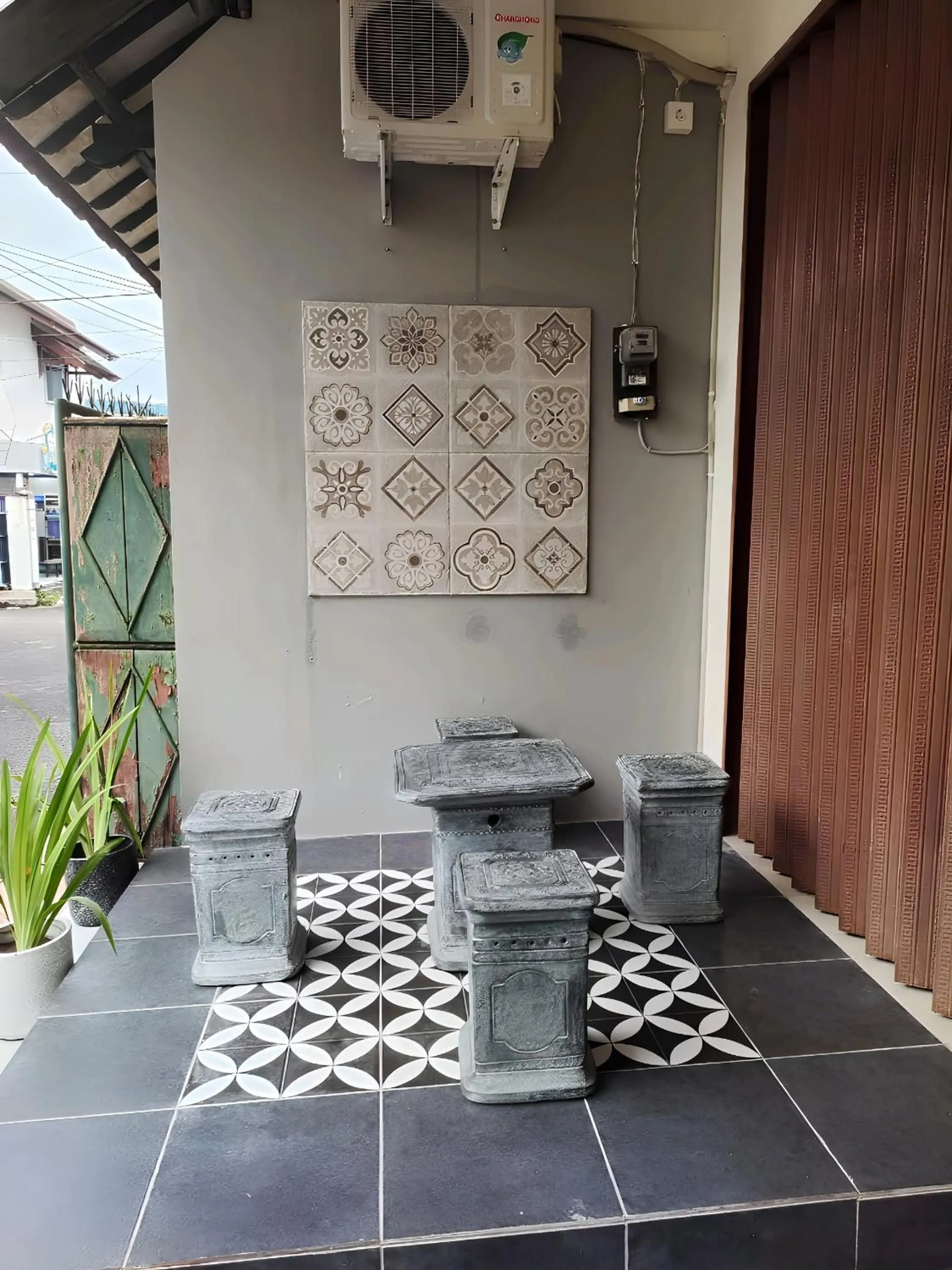 Balcony/Terrace in De Patuk Homestay