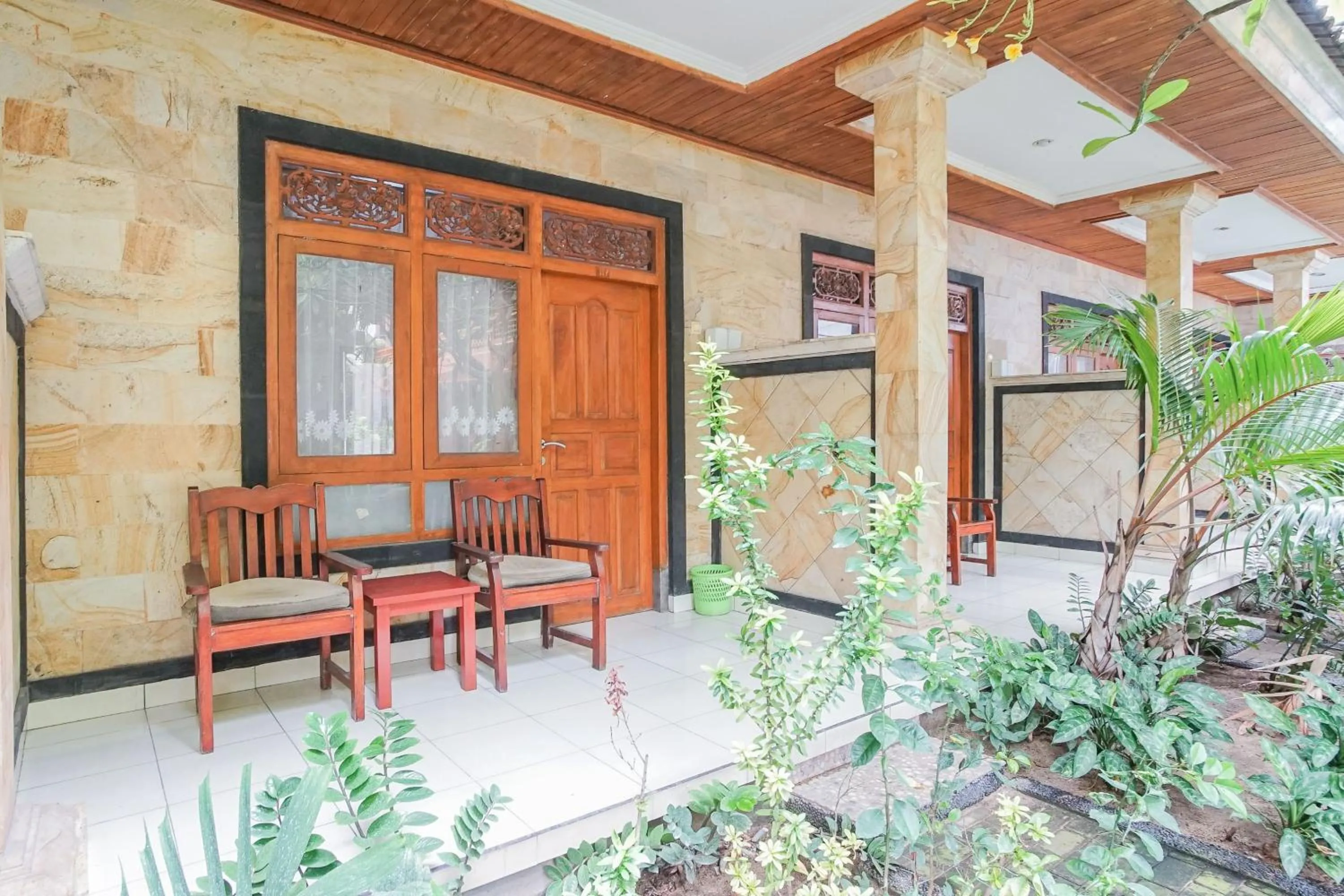 Patio in Mahendra Beach Inn