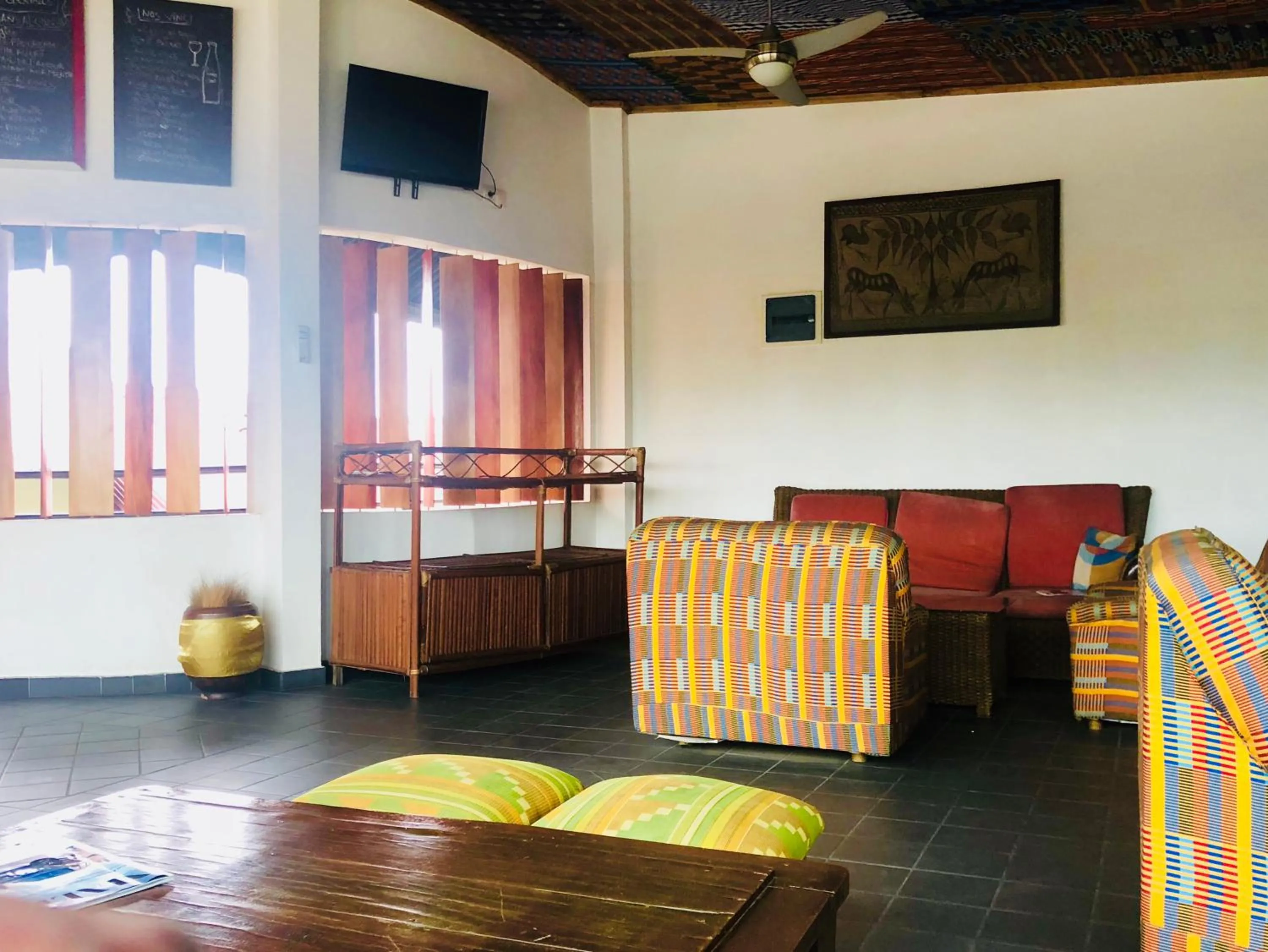 Seating area in Détente Hôtel