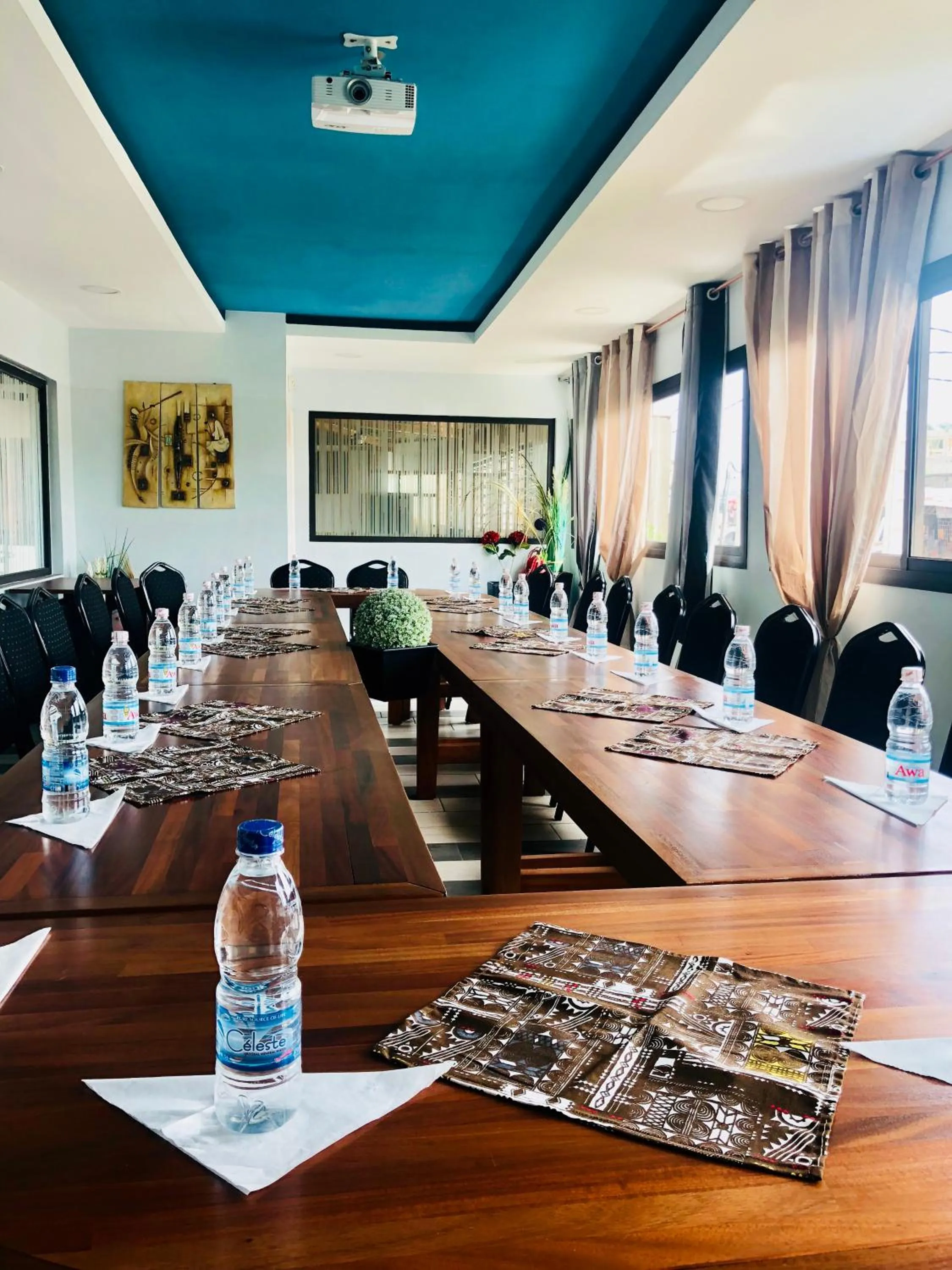 Business facilities in Détente Hôtel