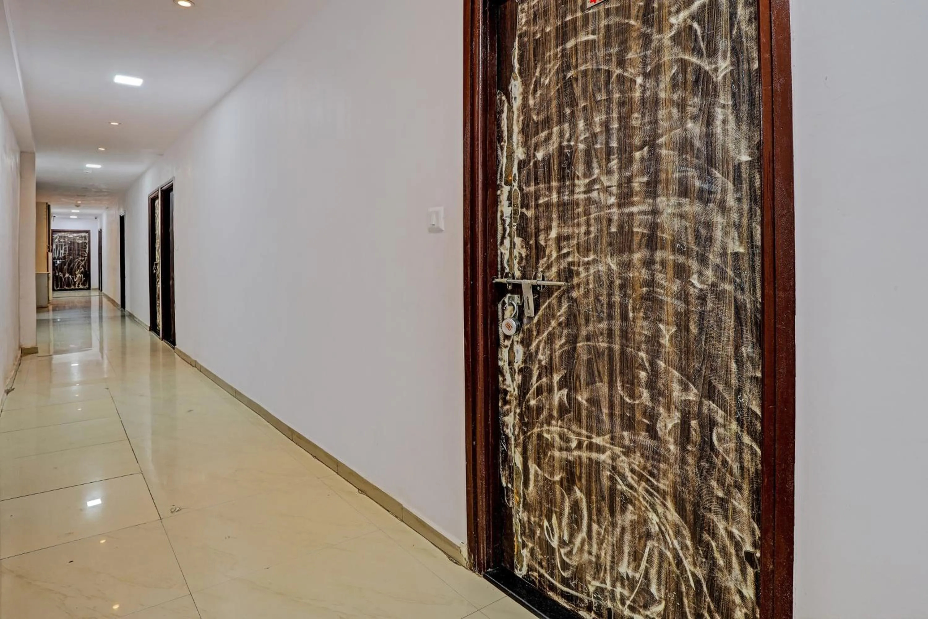 Lobby or reception in Hotel O Royal Inn