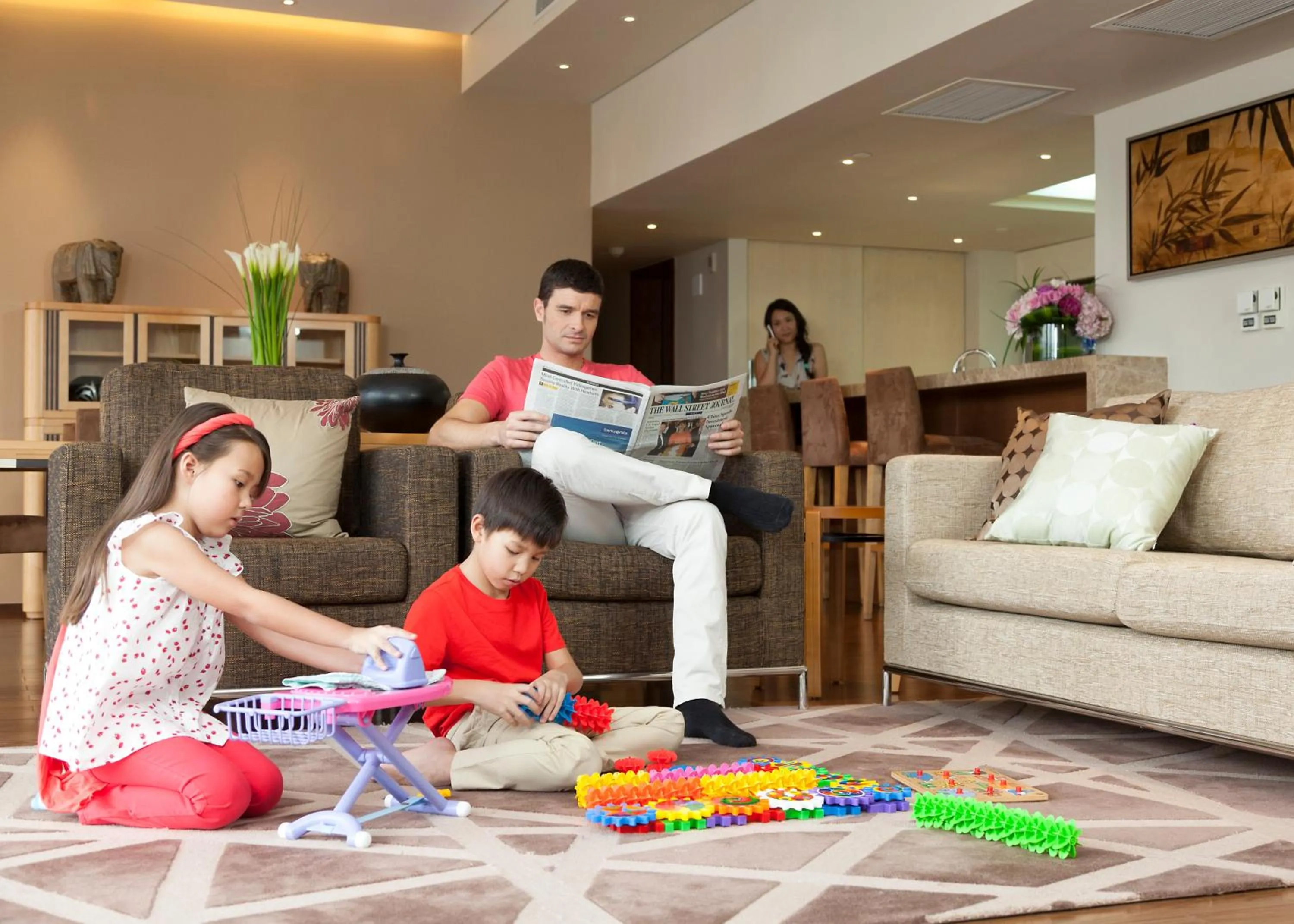 People in Shanghai Centre Serviced Apartment