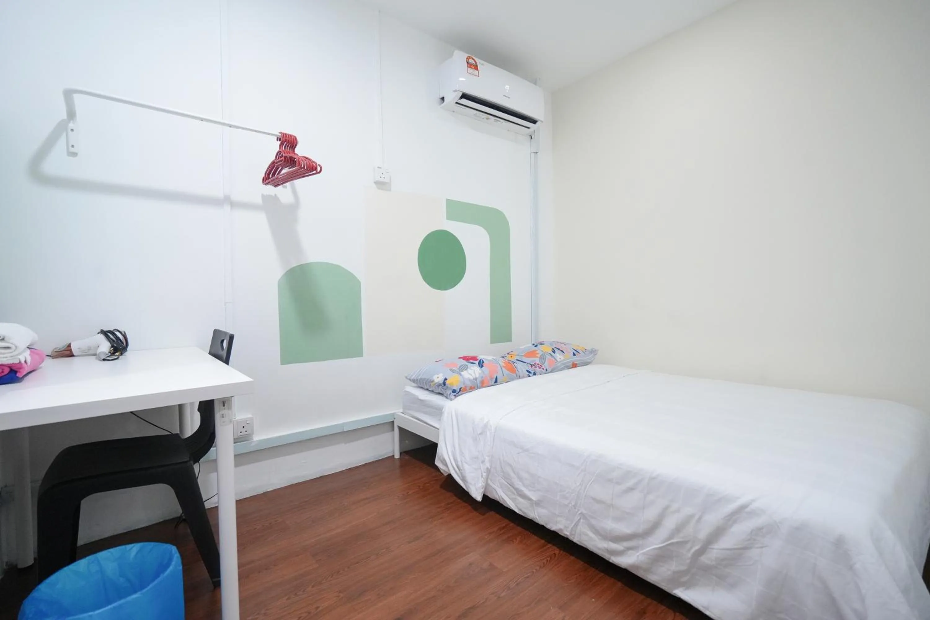 Bed in Aimelia guest house