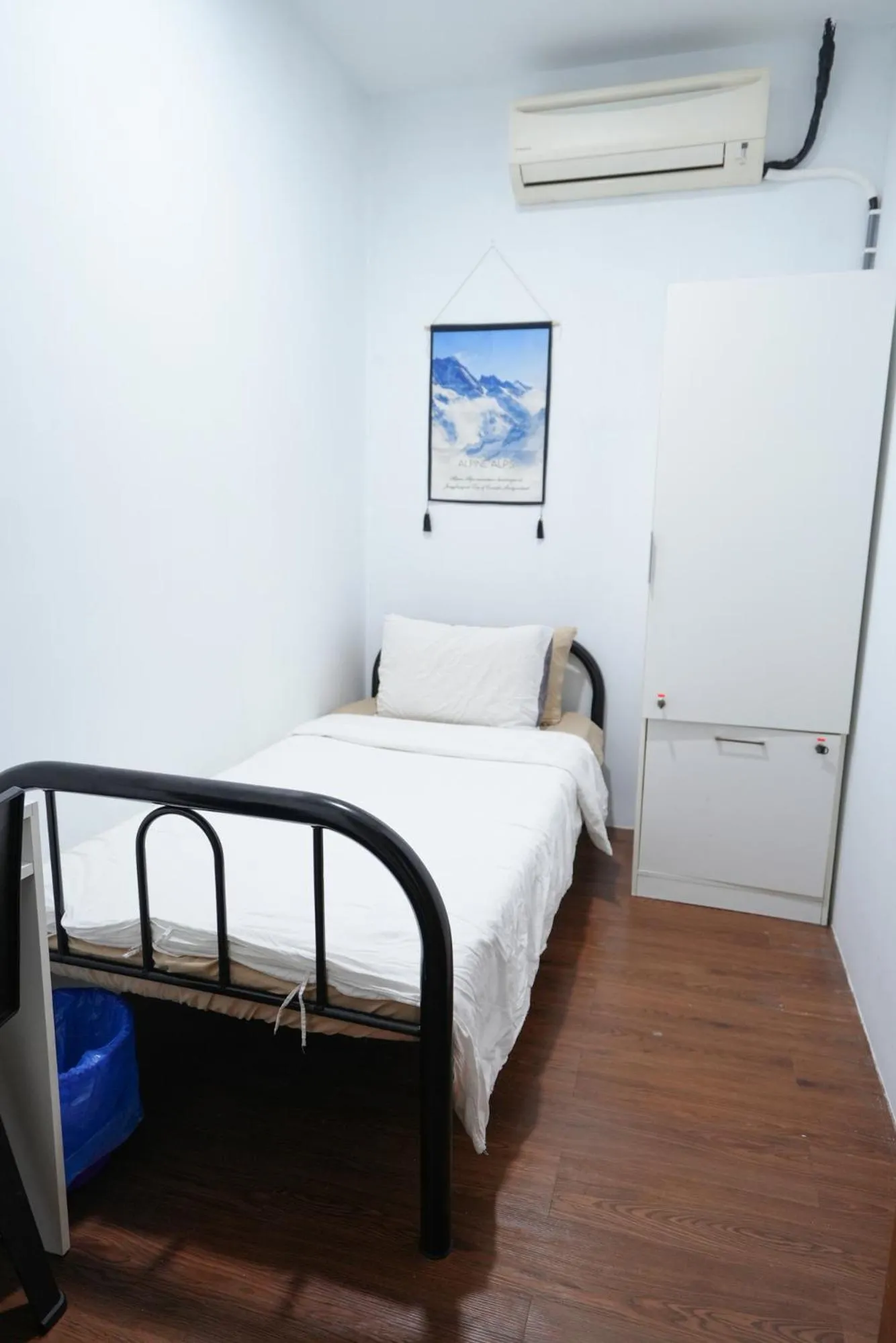 Bed in Aimelia guest house