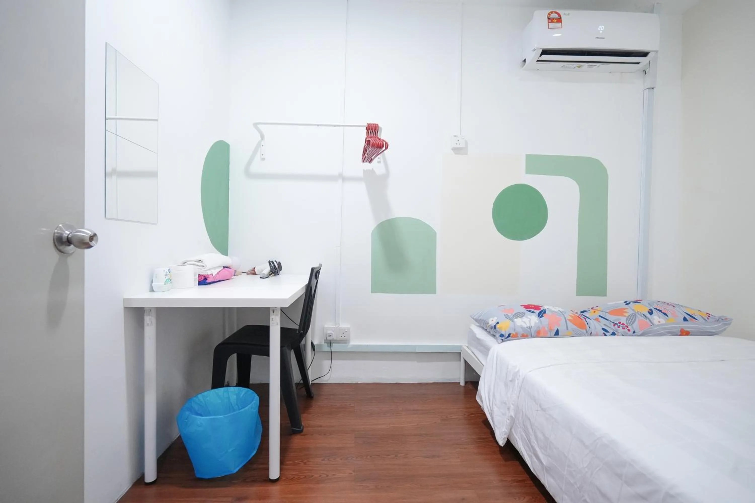 Bed in Aimelia guest house