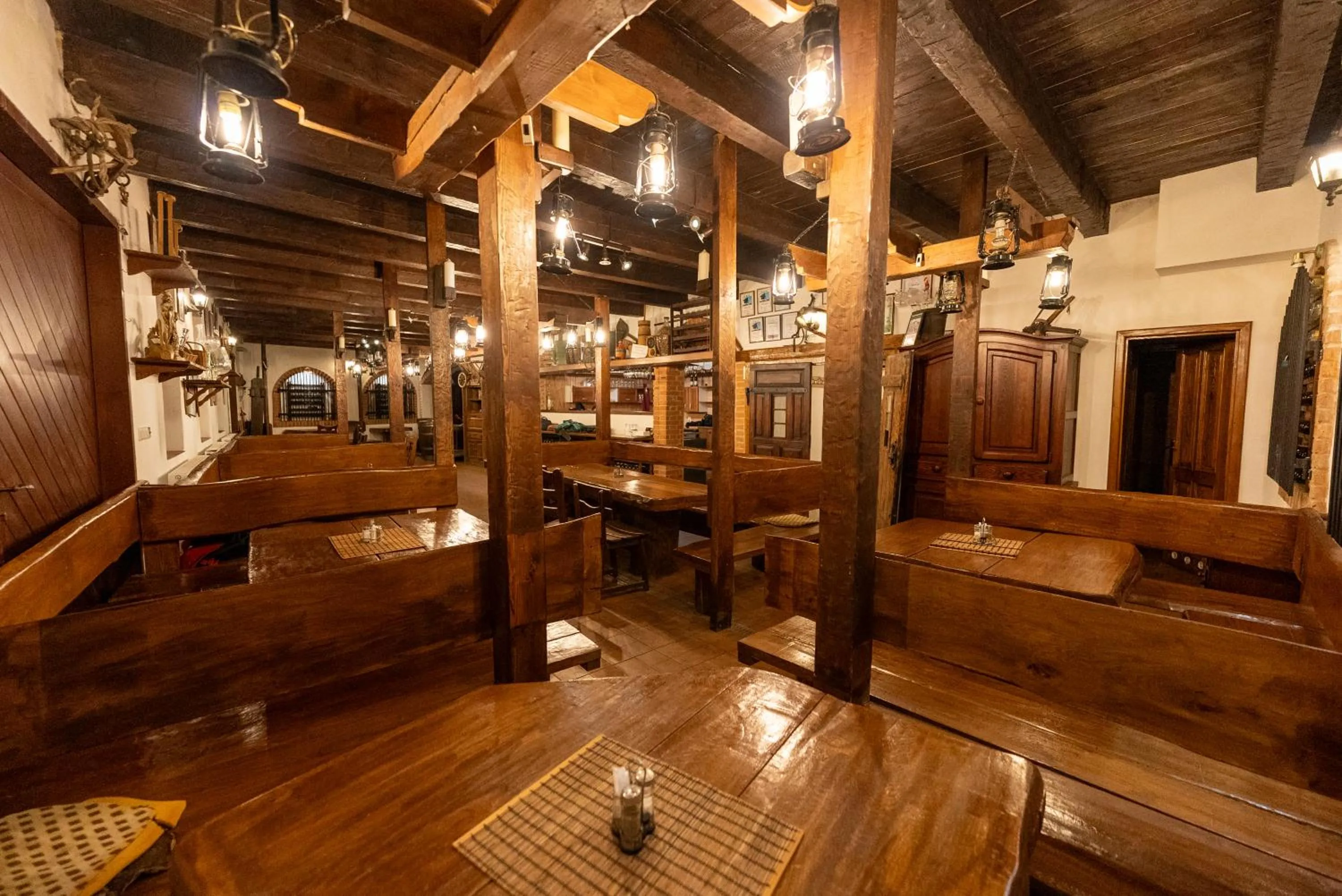 Hotel Rustikal Hustopeče - Vinný ráj s chutěmi jižní Moravy