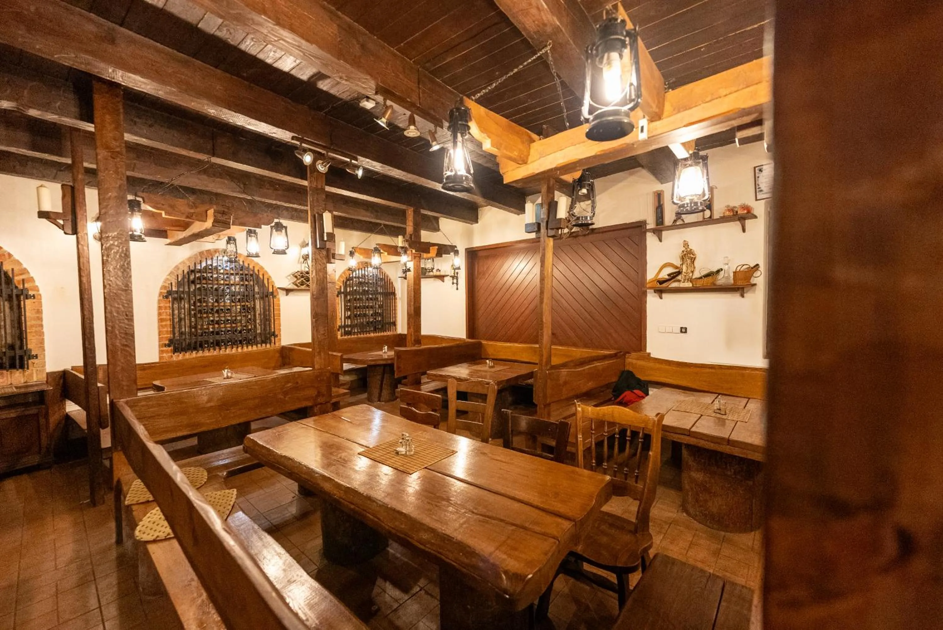 Hotel Rustikal Hustopeče - Vinný ráj s chutěmi jižní Moravy