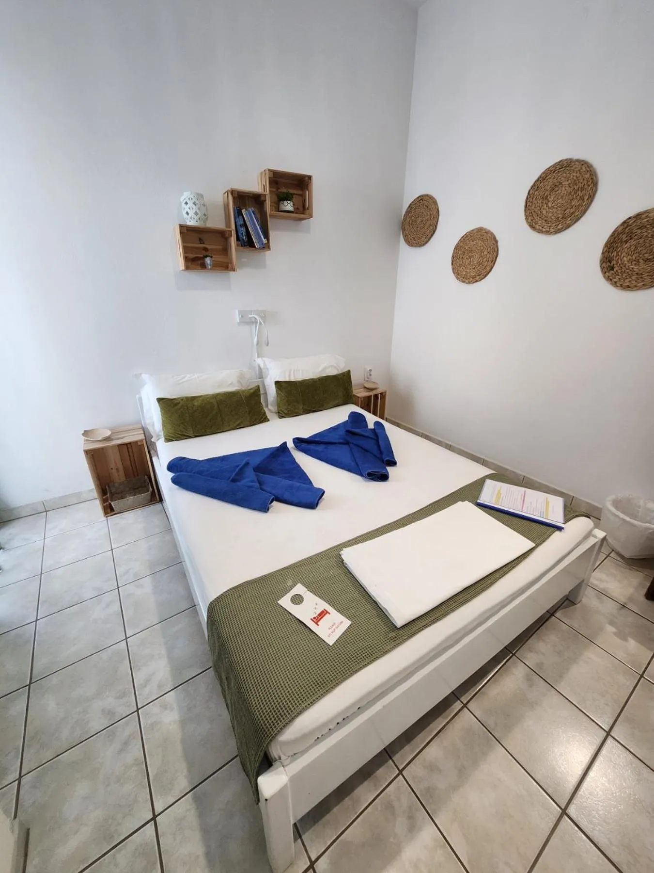 Bed in Kato Yialos Paros