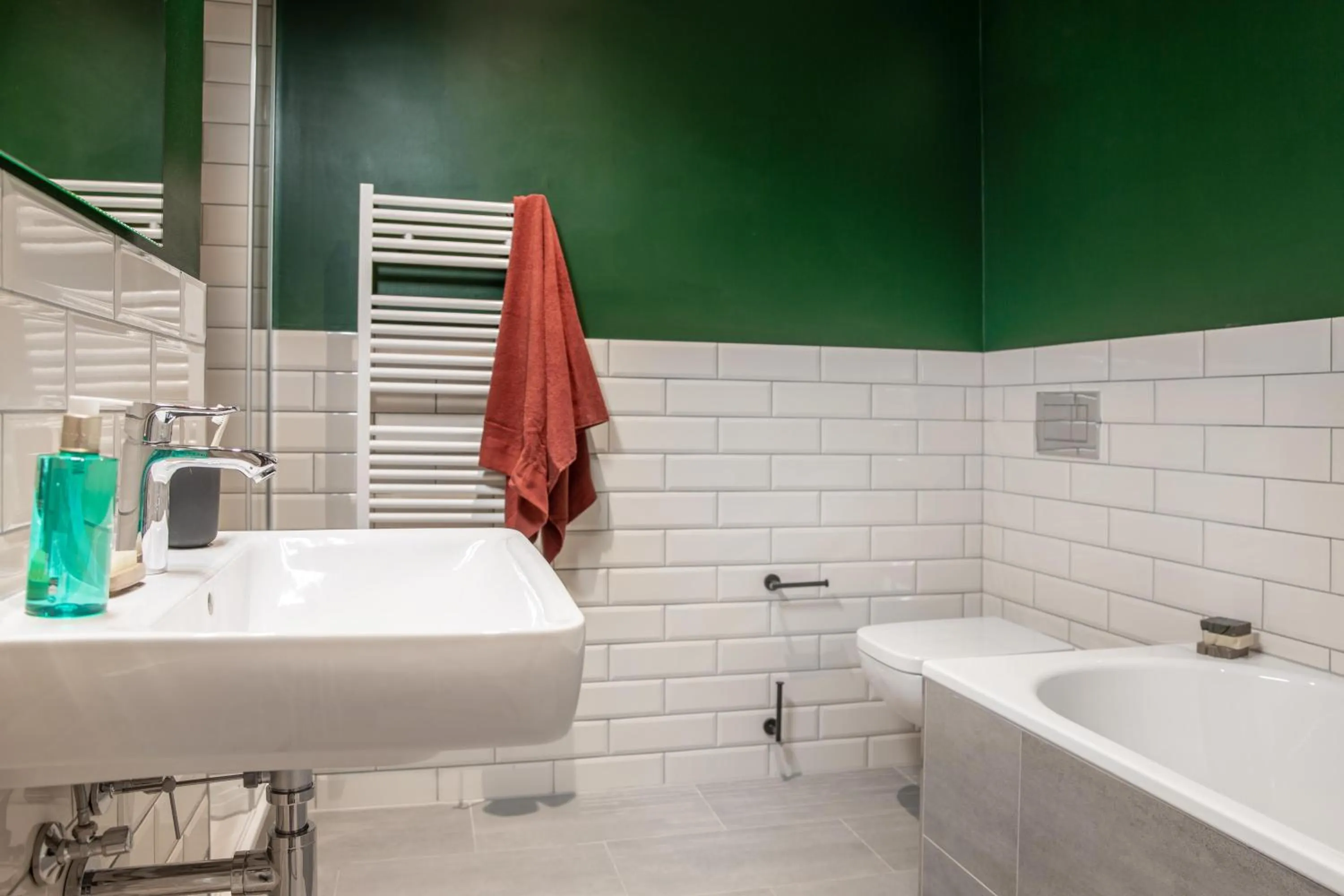 Bathroom in ipartment Berlin Mitte HOME by Best Western