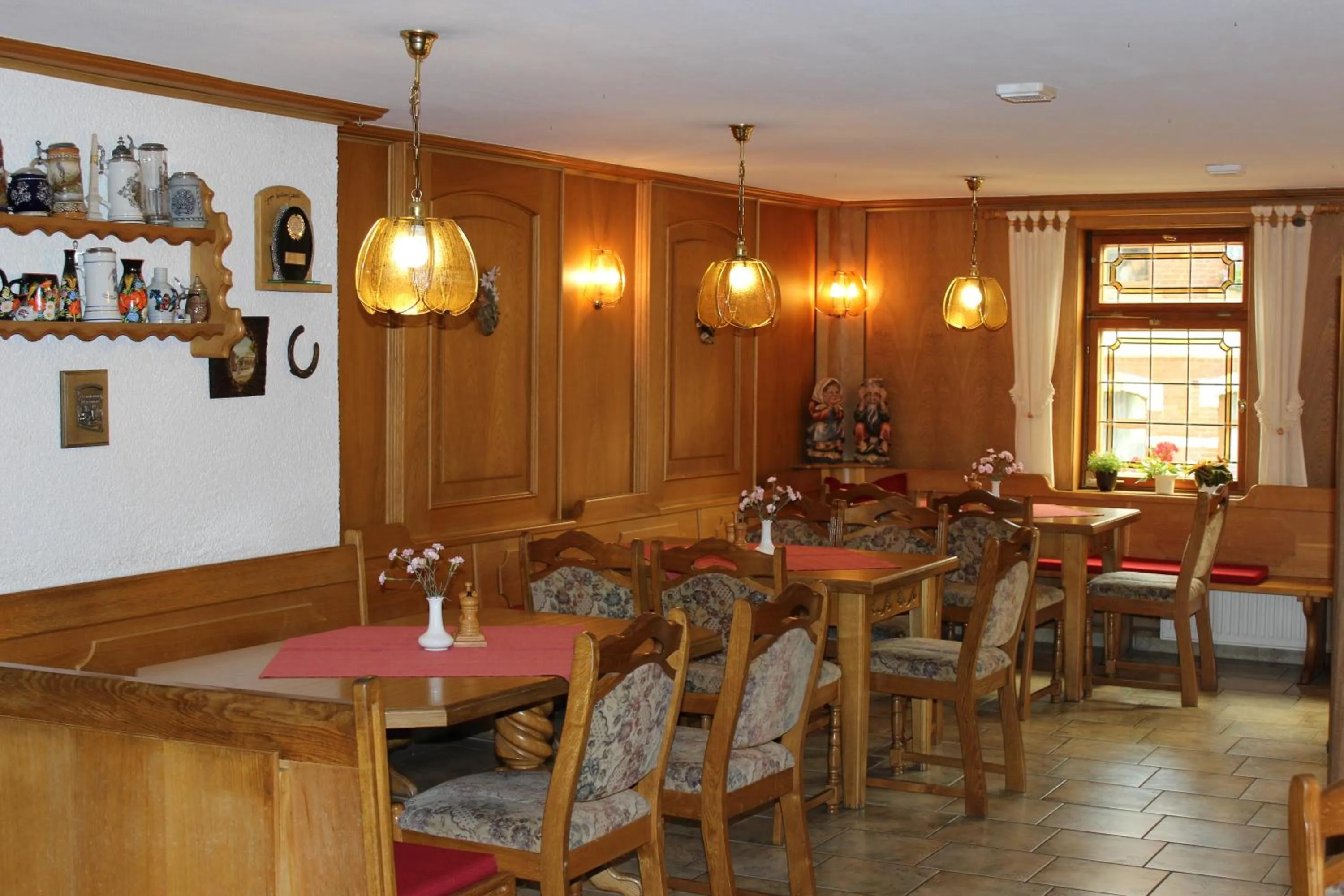 Restaurant/places to eat in Landhotel Gasthof Zwota