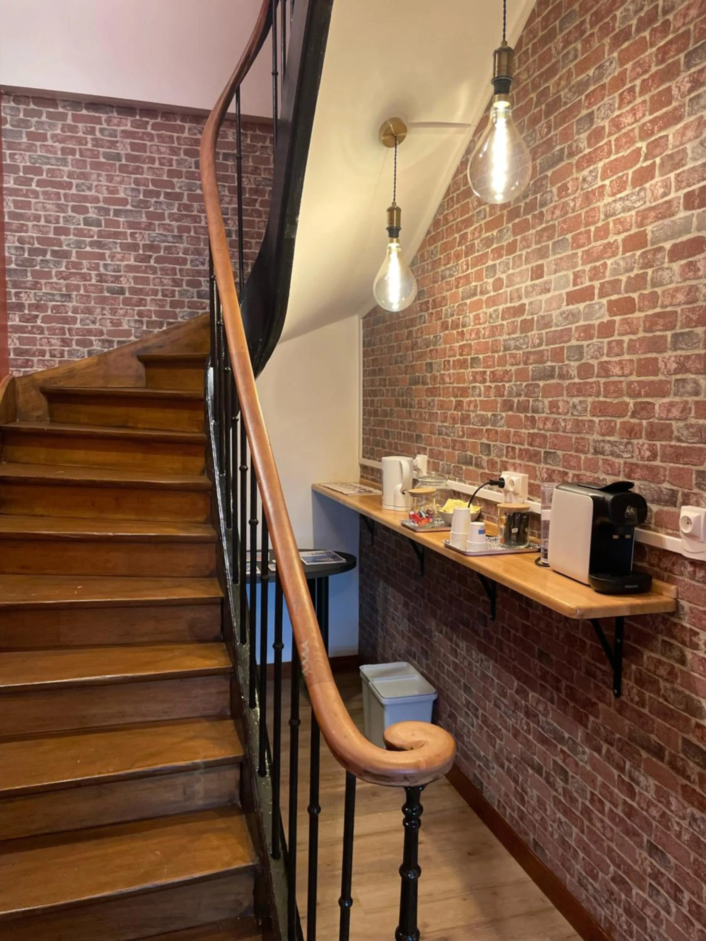 Coffee/tea facilities in Smart Appart Le Havre 97