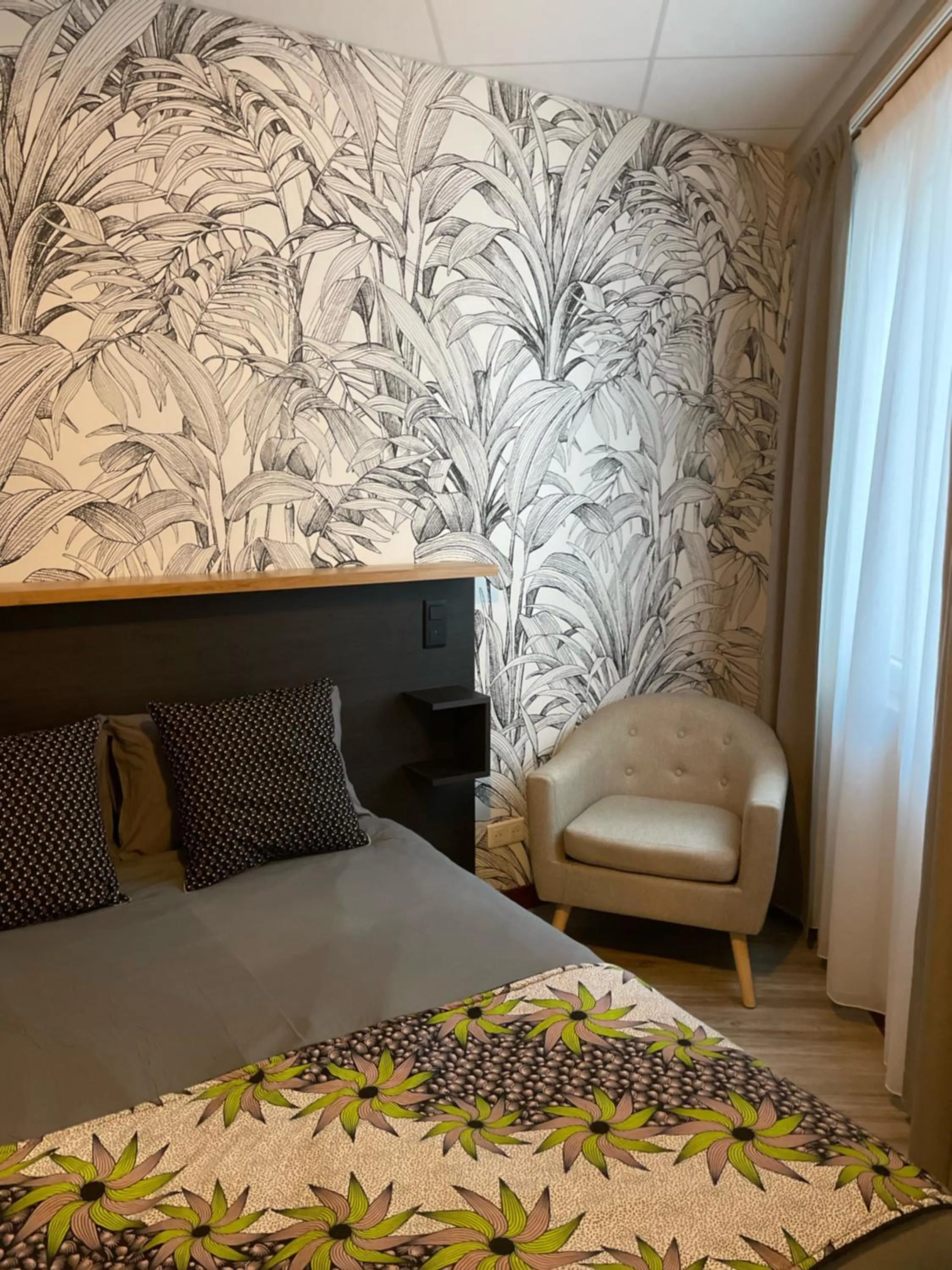 Bedroom, Bed in Smart Appart Le Havre 97