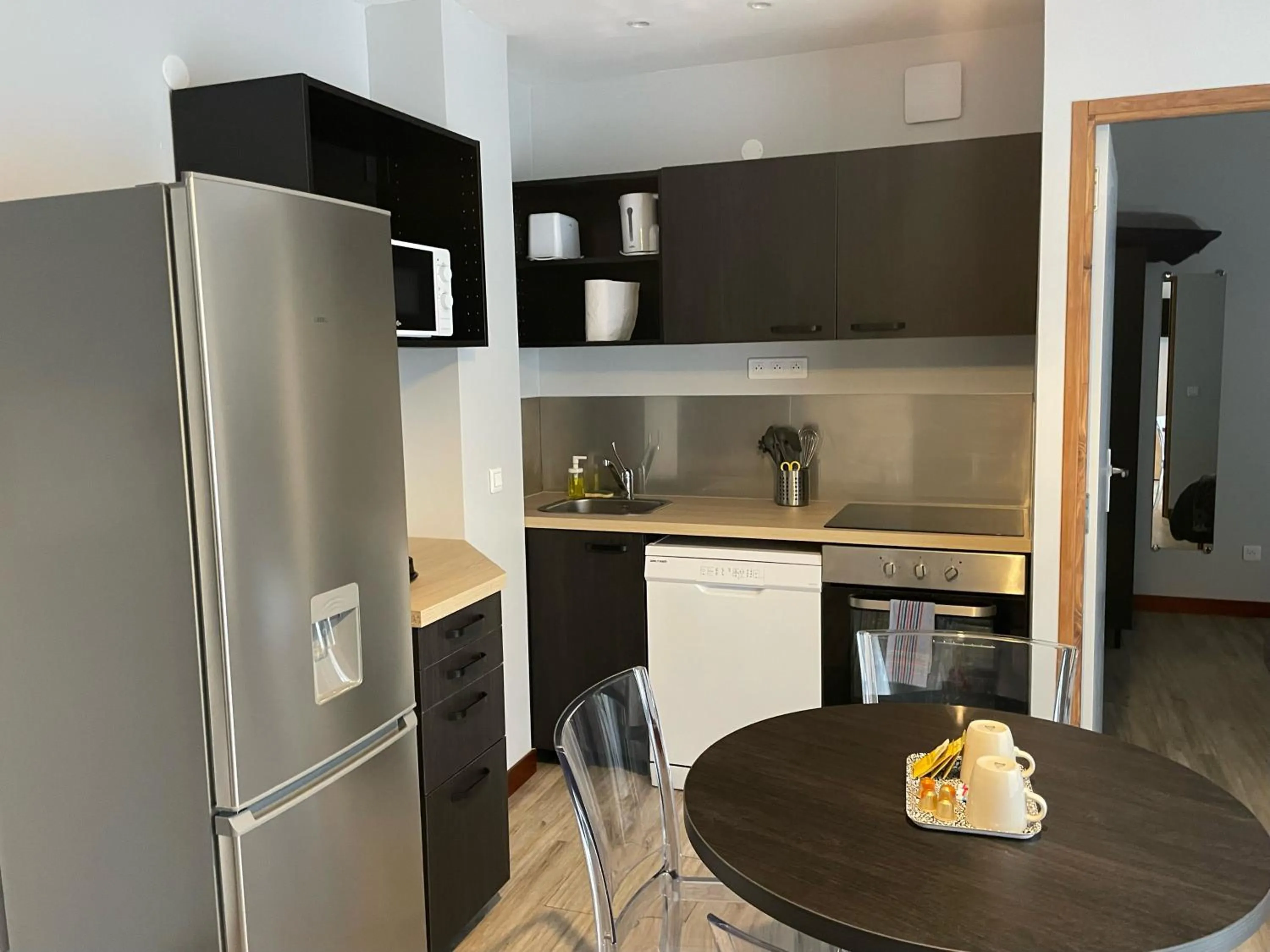 Kitchen or kitchenette in Smart Appart Le Havre 97