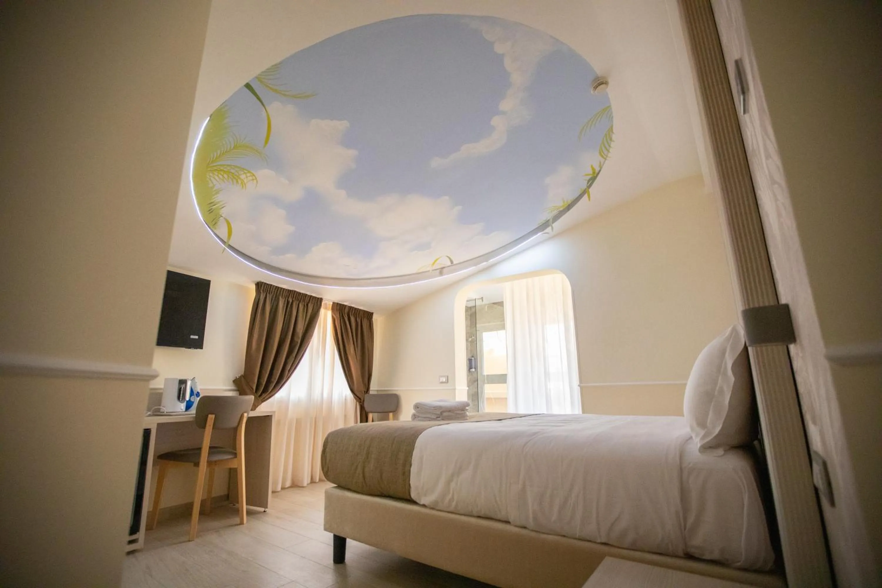 Bed in Hotel Maximus