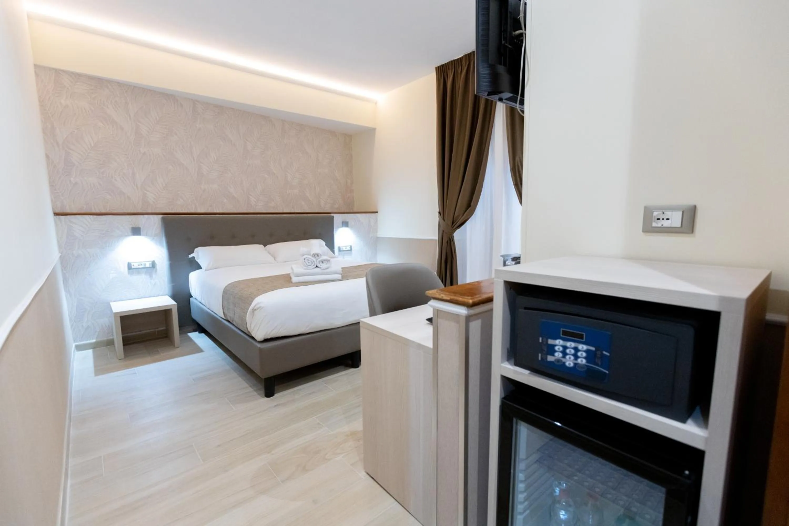 Bed in Hotel Maximus