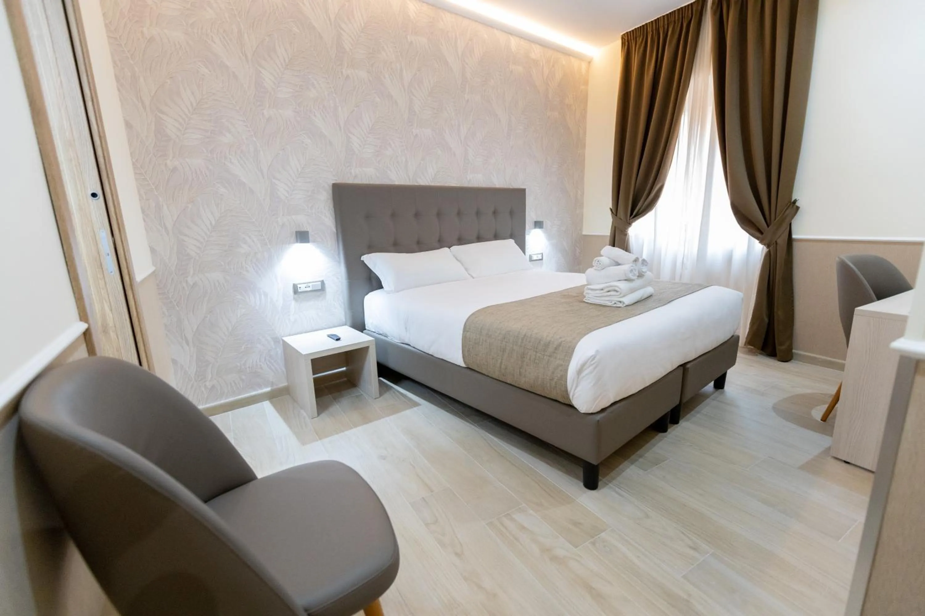 Bed in Hotel Maximus