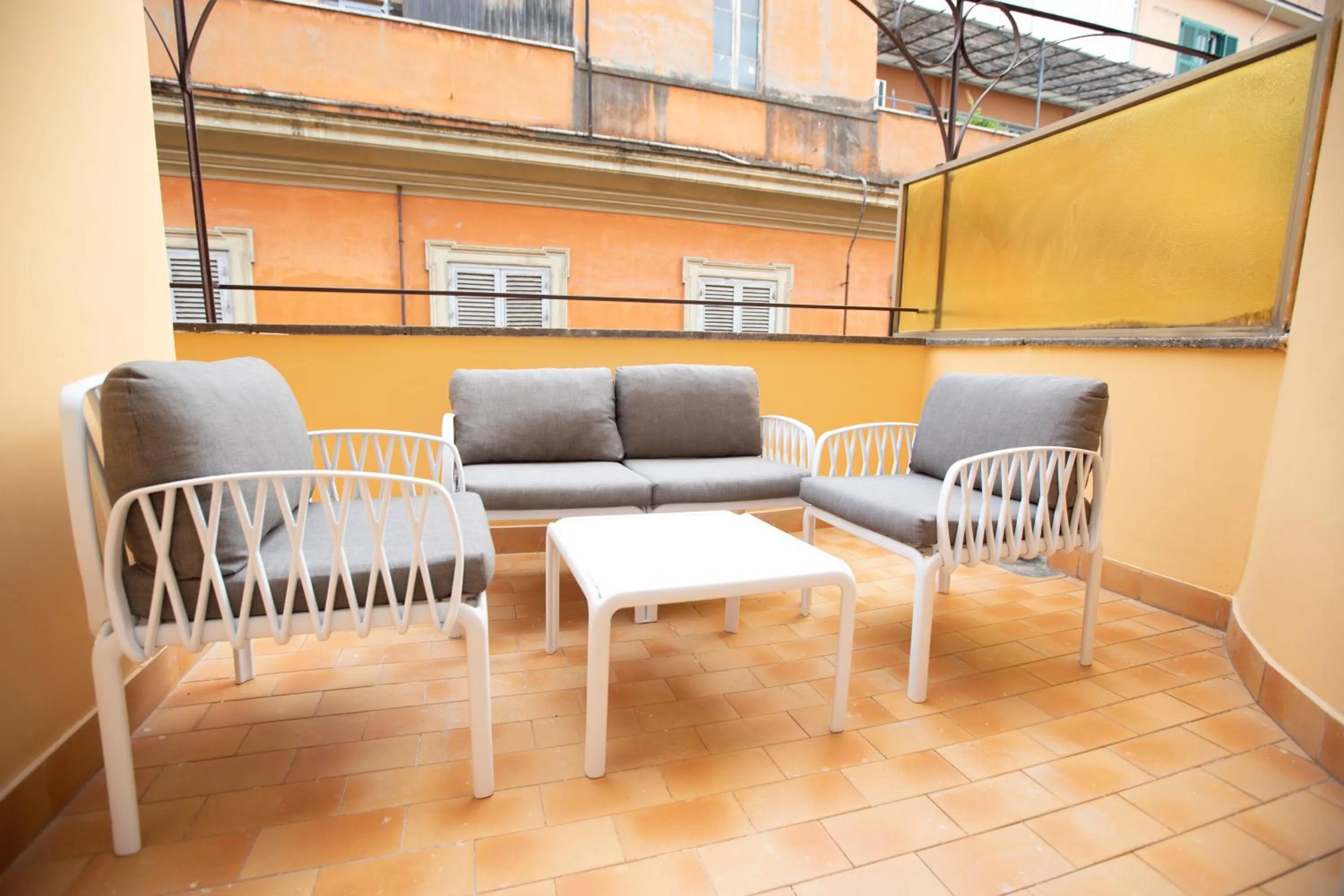 Patio in Hotel Maximus
