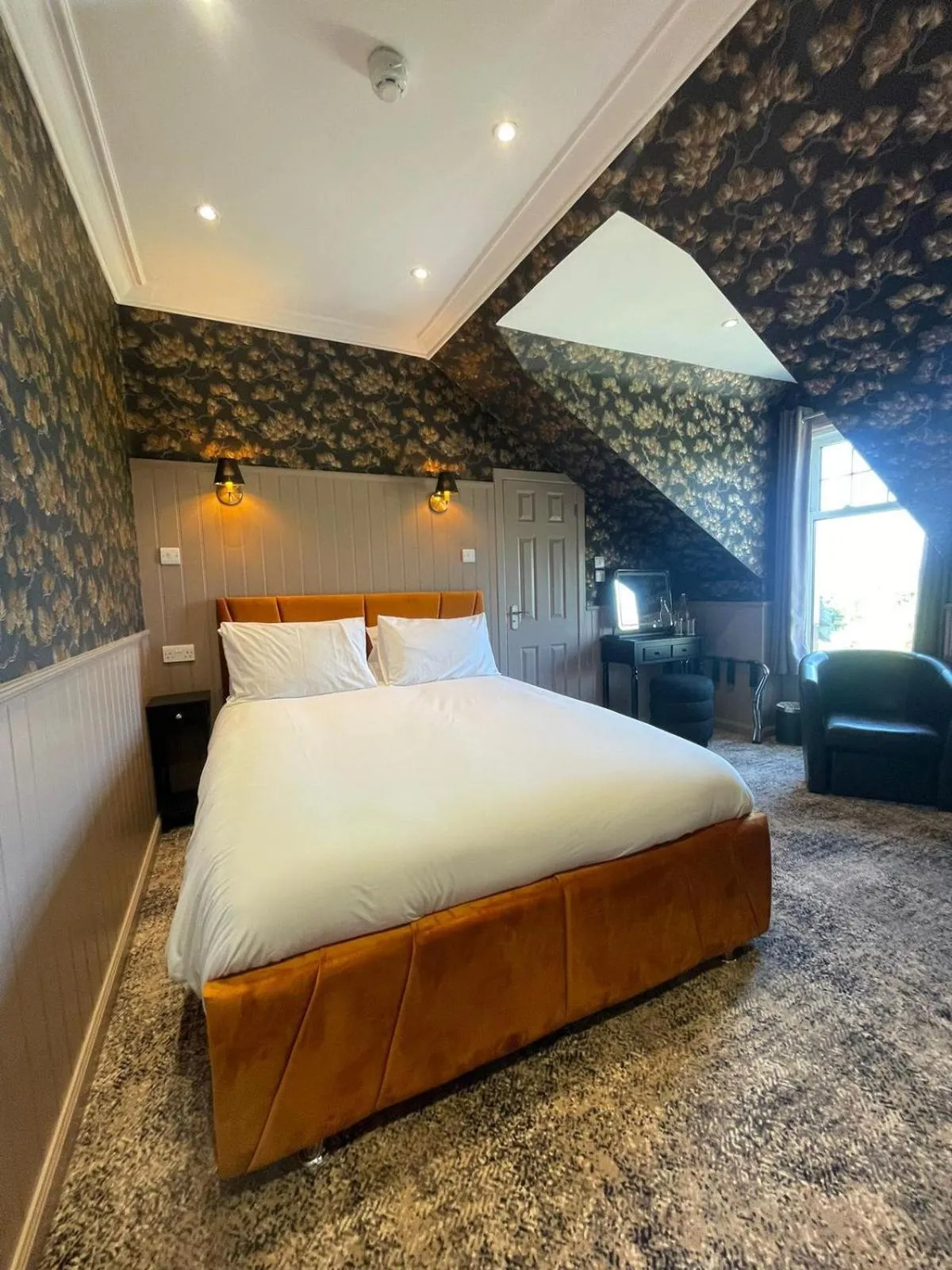 Bed in Falls of Lora Hotel