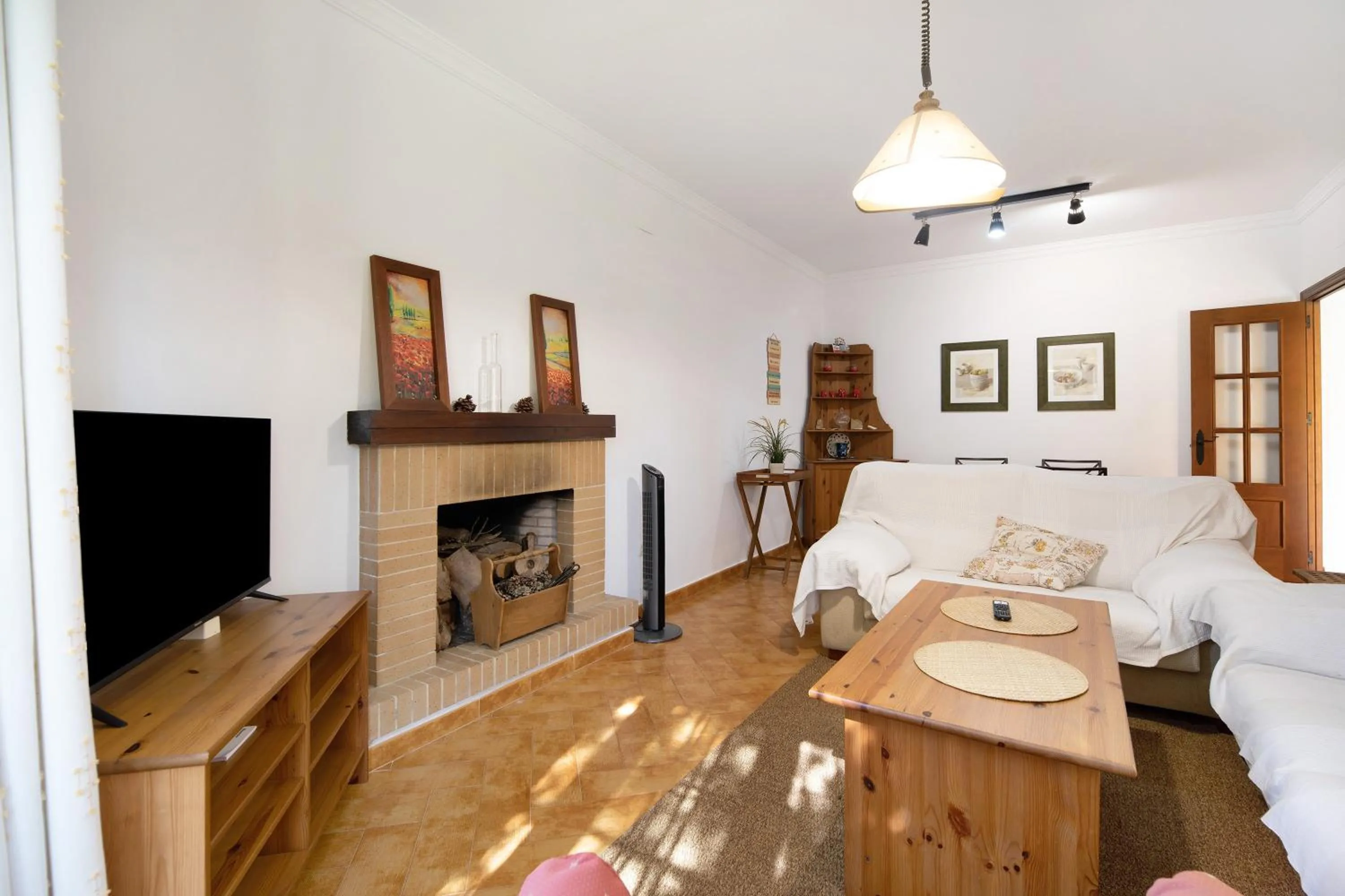 Property building in Chalet con piscina en la Barrosa