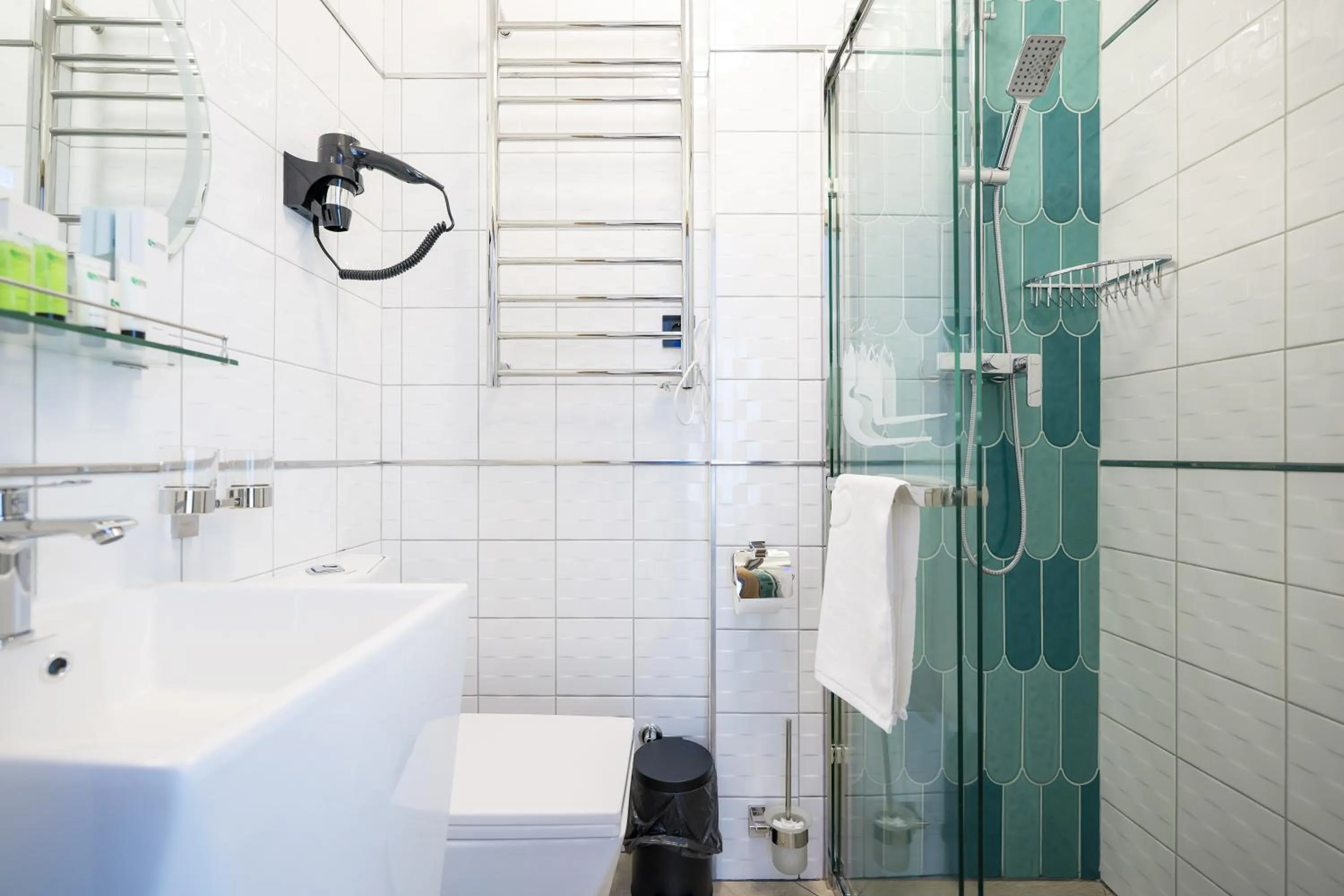 Shower in Hotel Kanjon Zrmanje