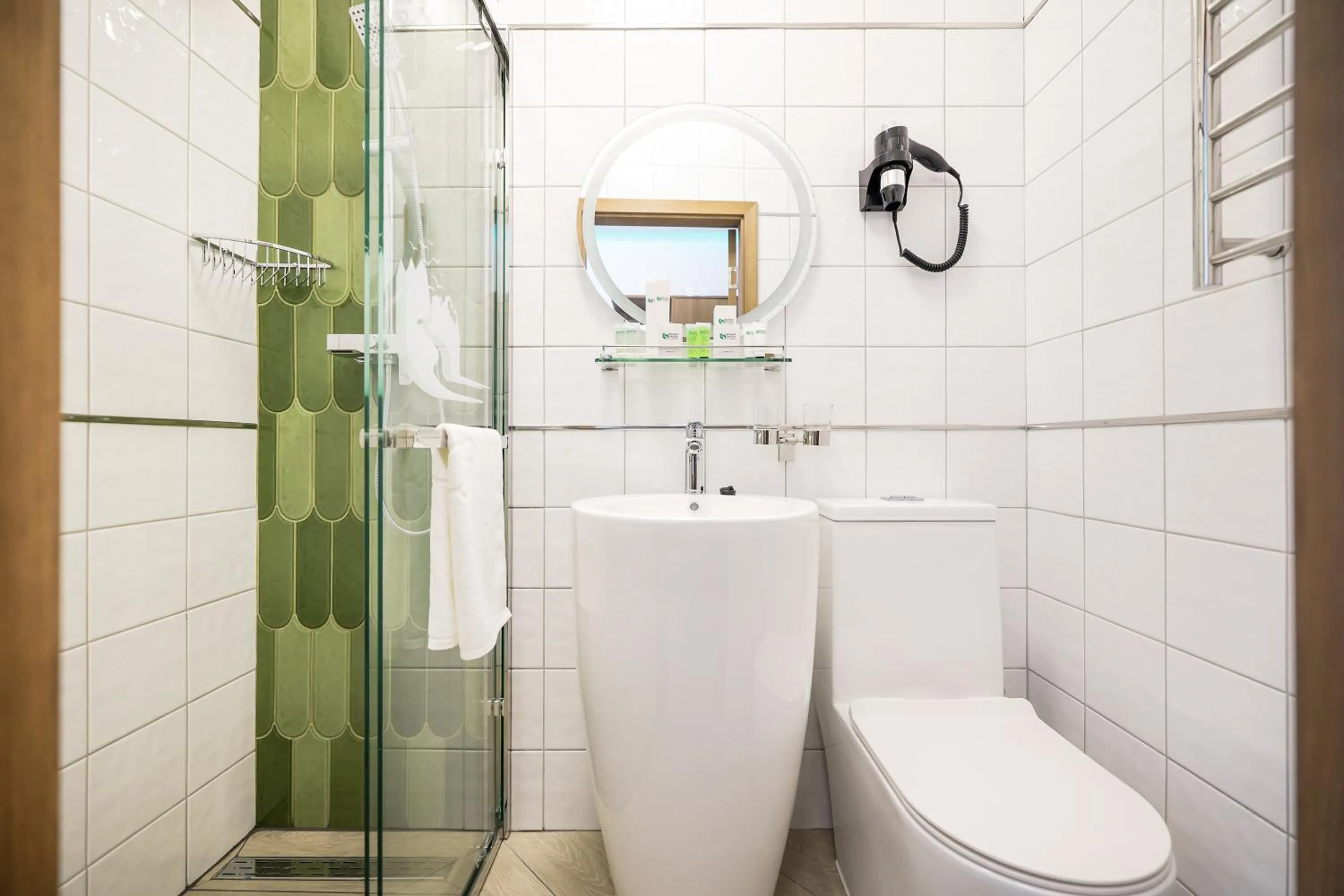 Shower in Hotel Kanjon Zrmanje