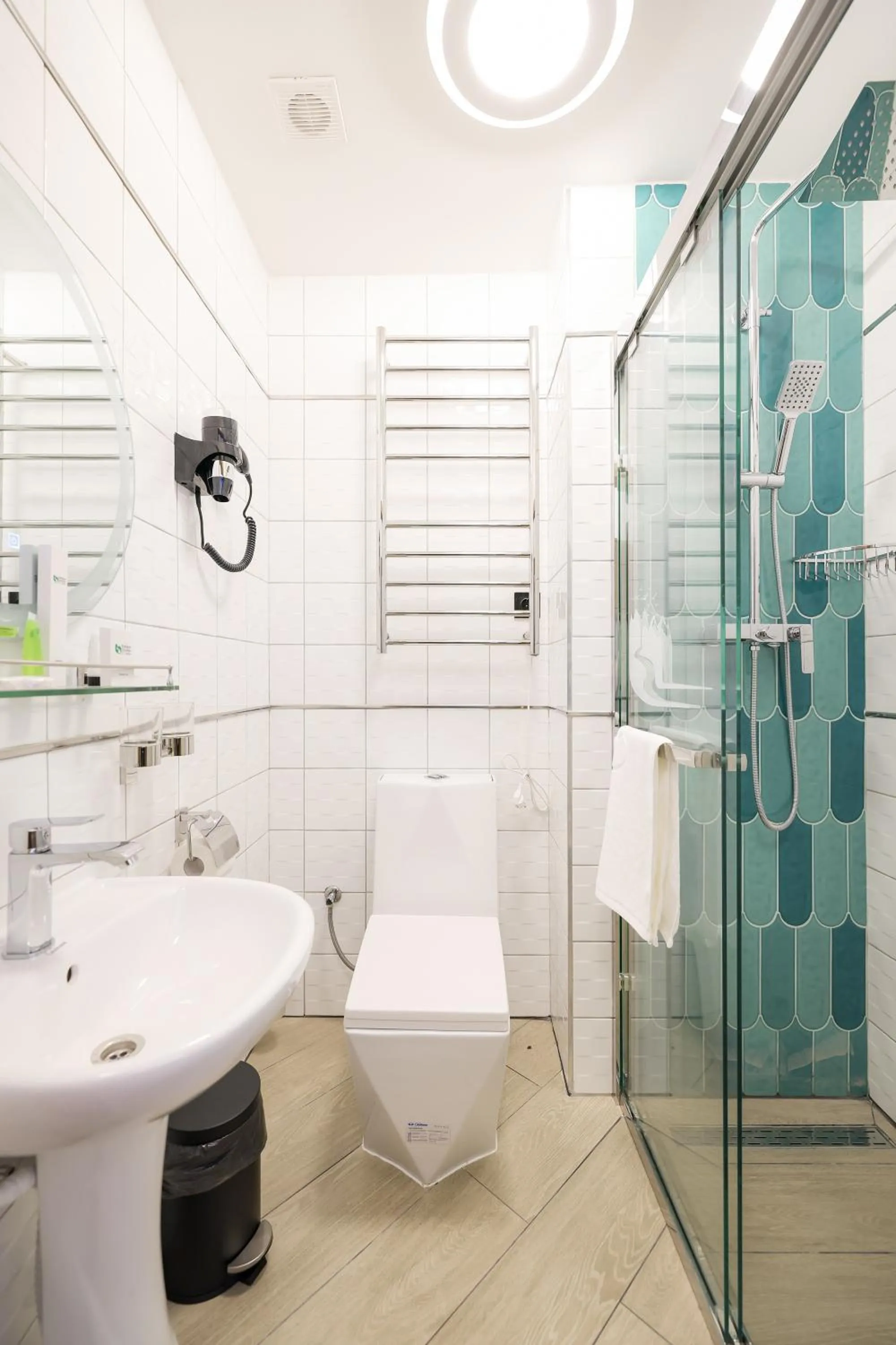 Shower in Hotel Kanjon Zrmanje