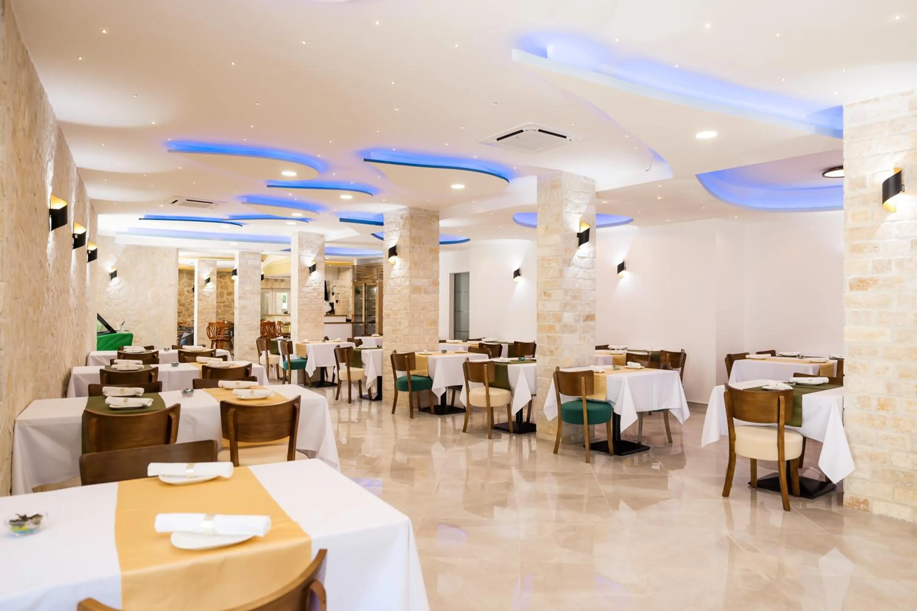 Restaurant/places to eat in Hotel Kanjon Zrmanje