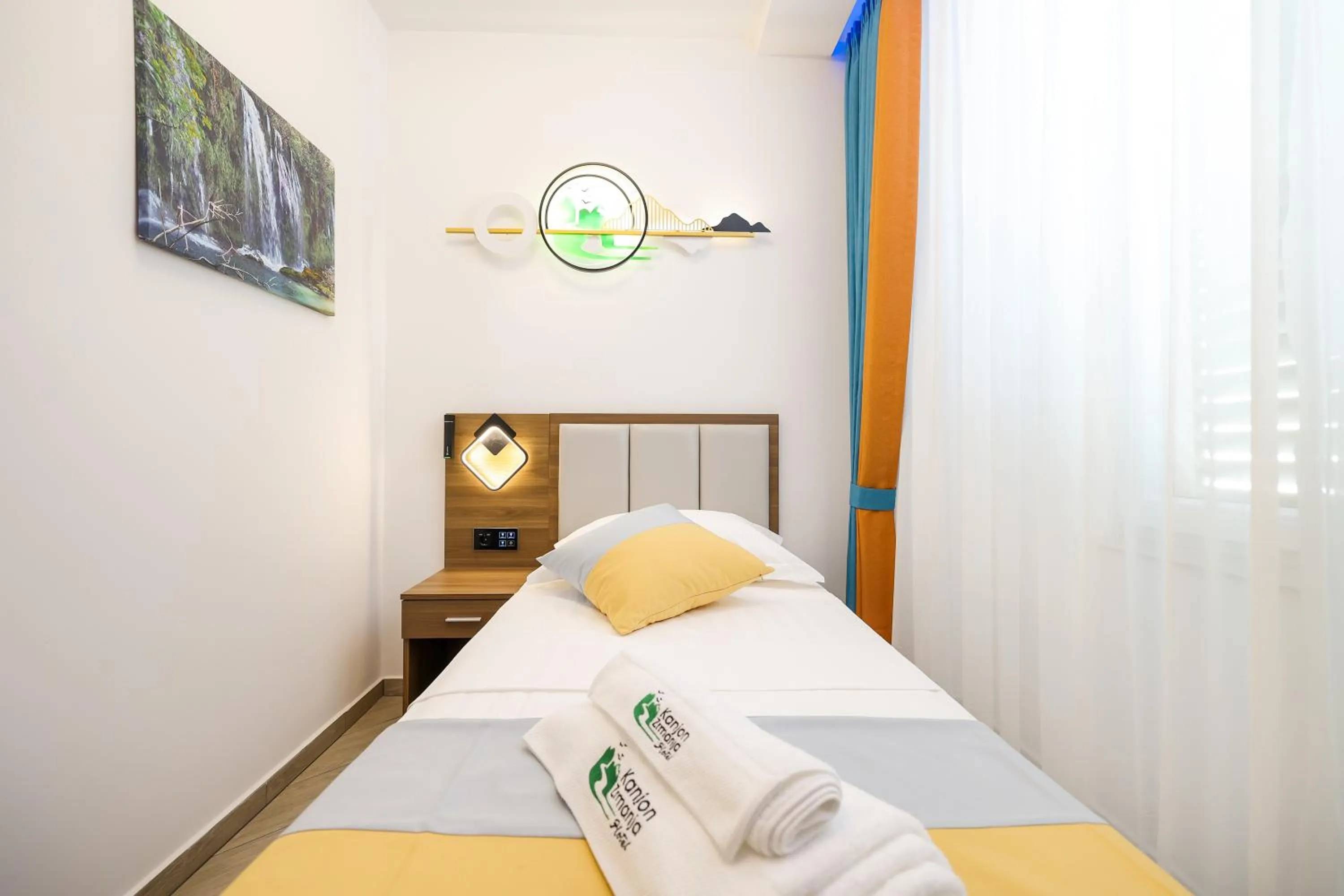 Bed in Hotel Kanjon Zrmanje