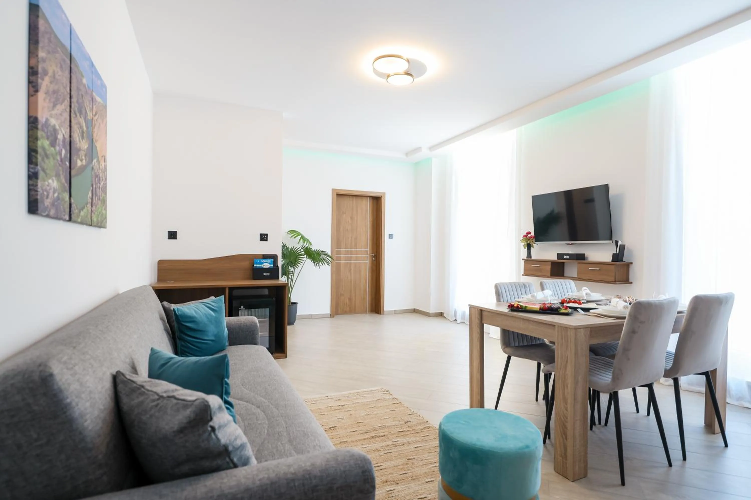 TV and multimedia in Hotel Kanjon Zrmanje