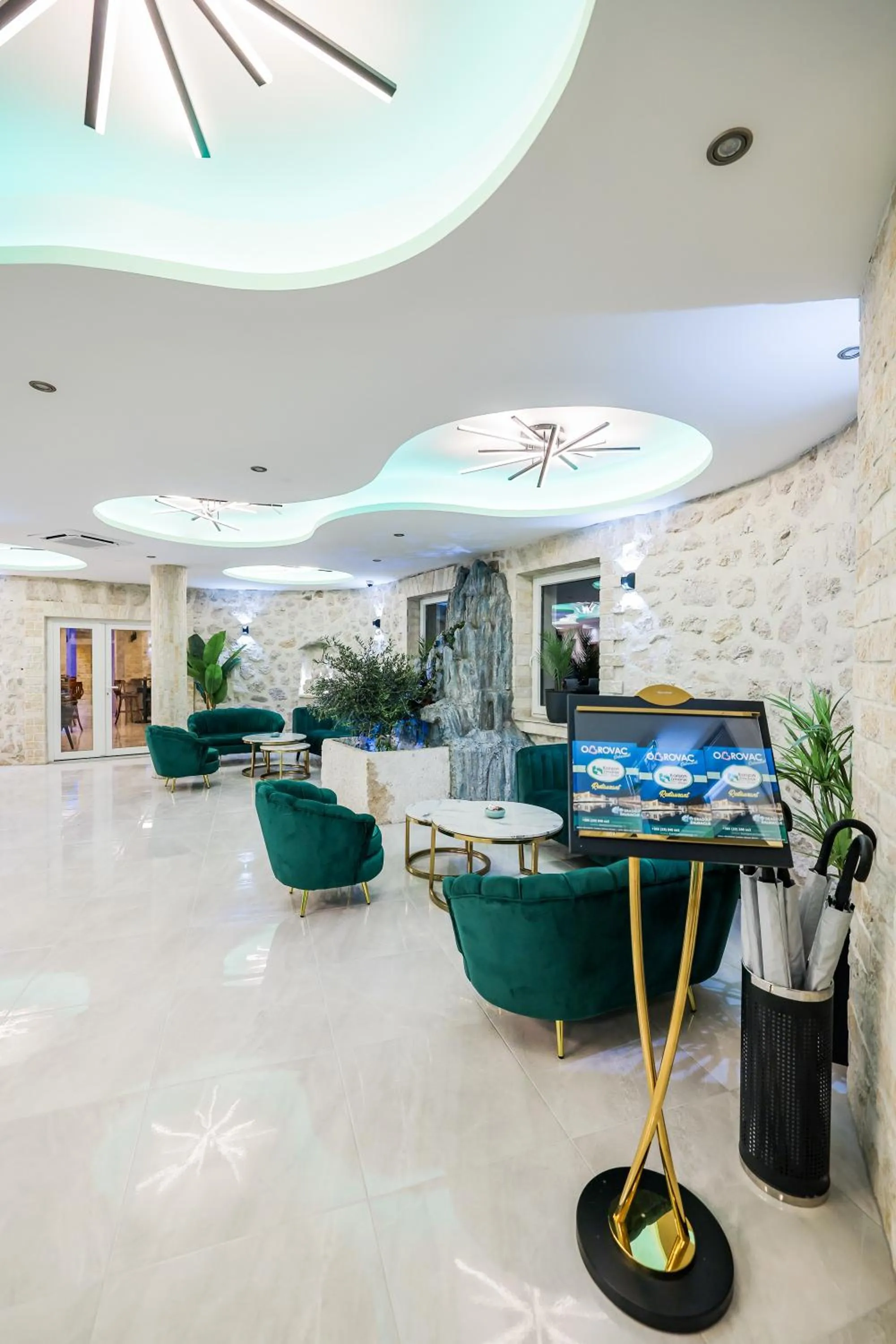 Living room in Hotel Kanjon Zrmanje