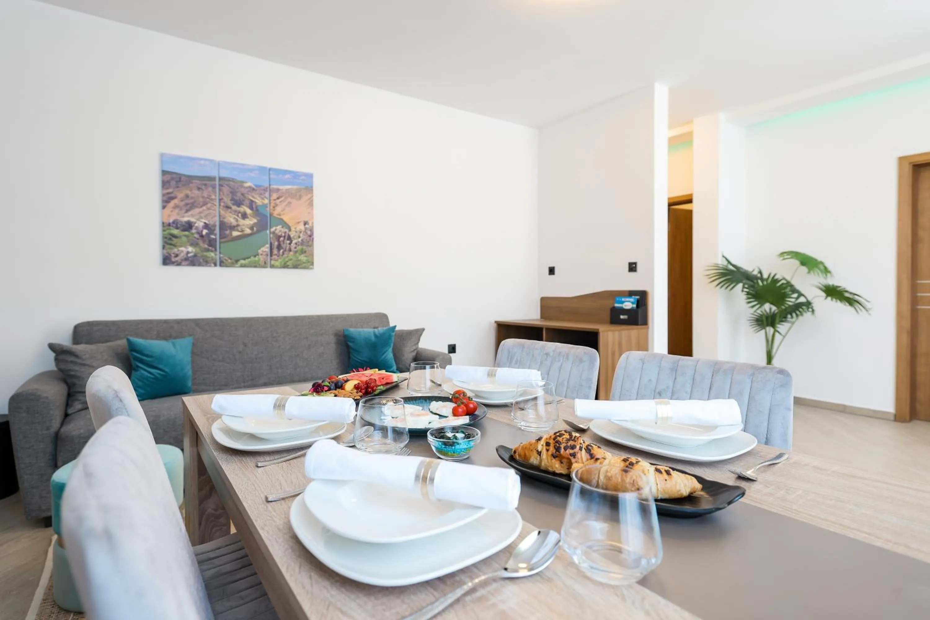 Food and drinks in Hotel Kanjon Zrmanje