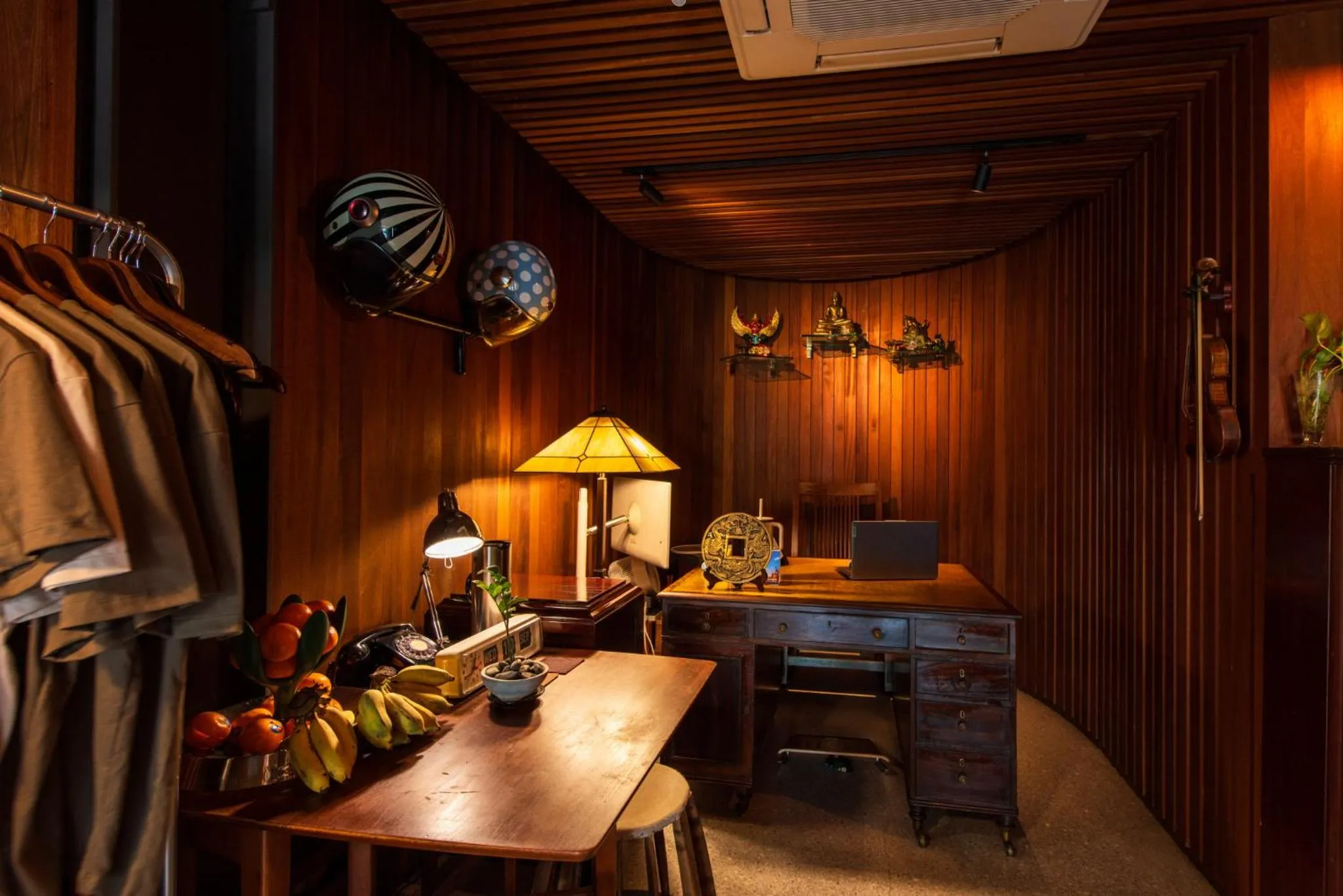 Lobby or reception in Na Tanao 1969